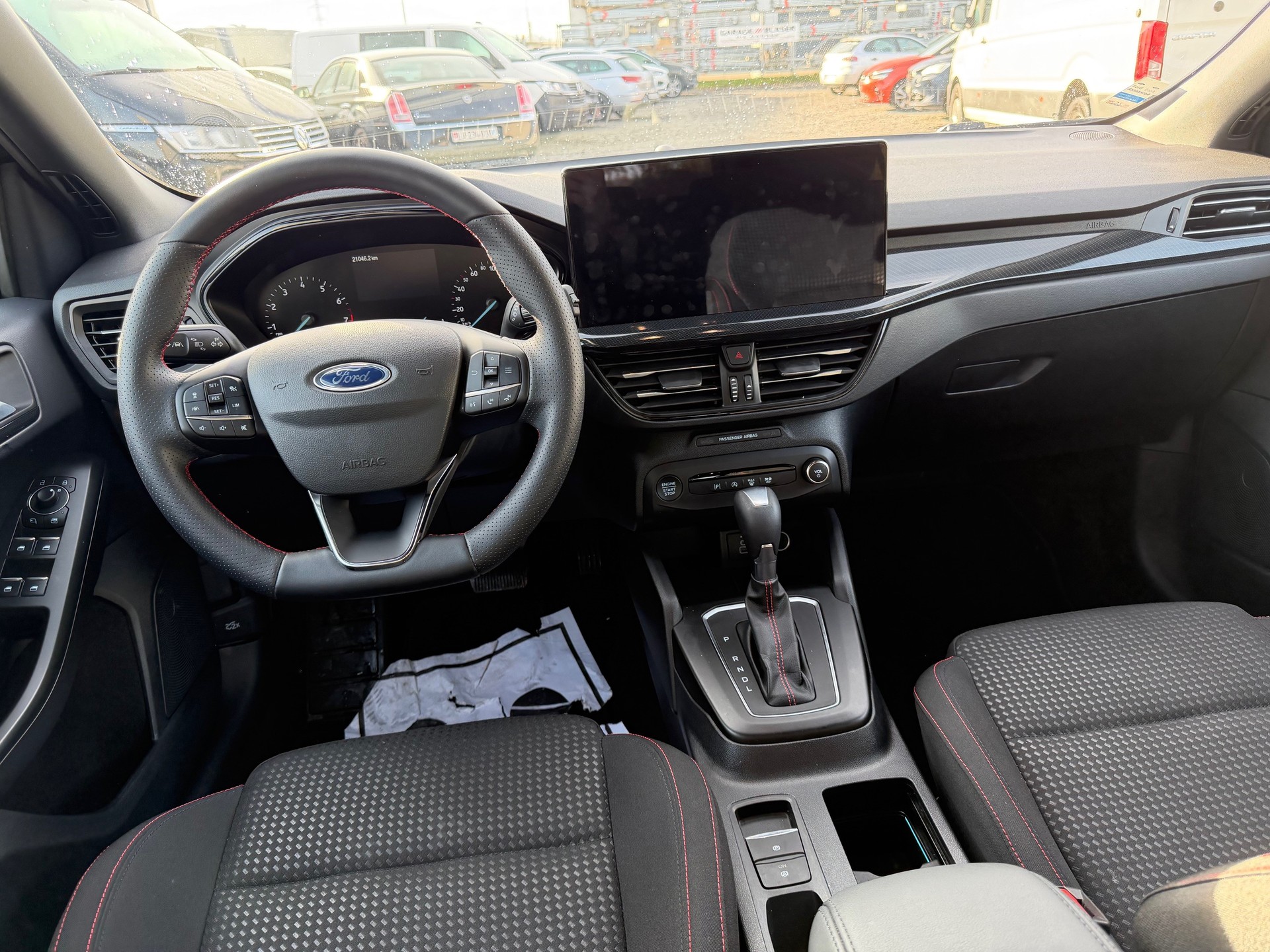 FORD Focus 1.0 MHEV ST-Line Automat-image-6
