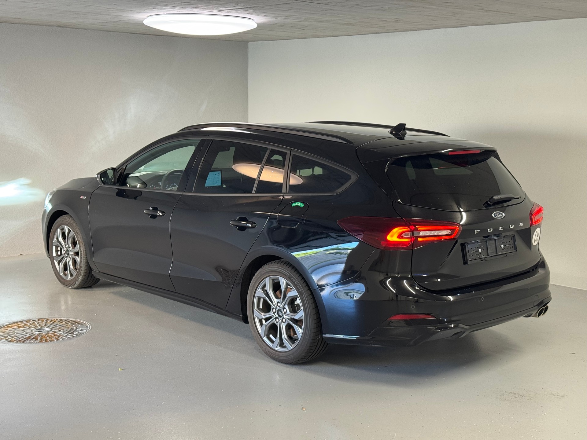FORD Focus 1.0 MHEV ST-Line Automat-image-3