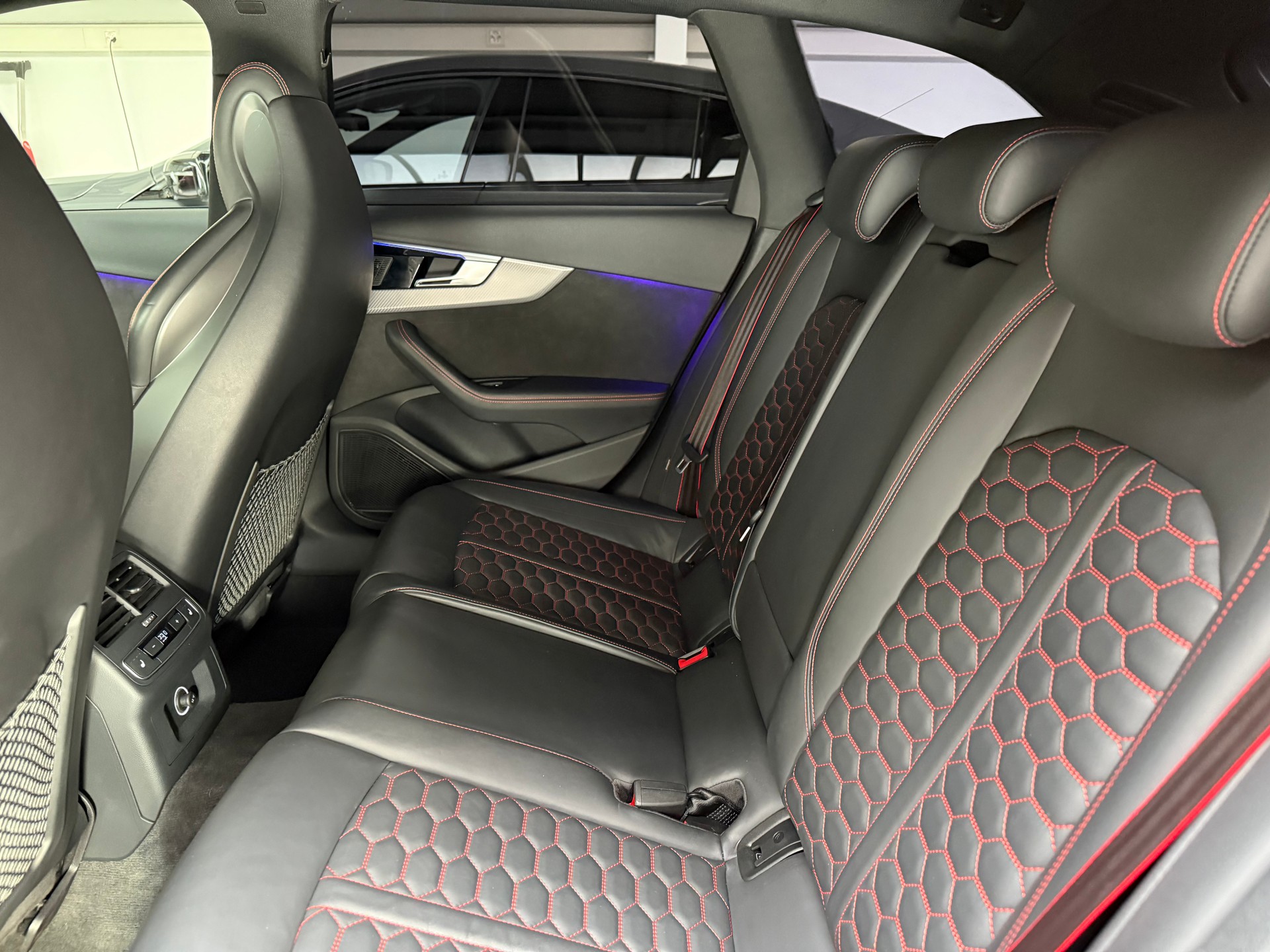 AUDI RS4 Avant quattro tiptronic * Ceramic * H&R * Sansar *-image-11