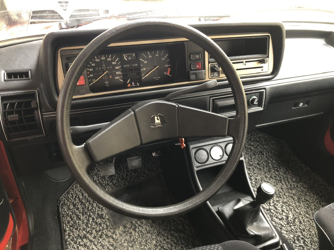 VW 1600 GLI-image-12
