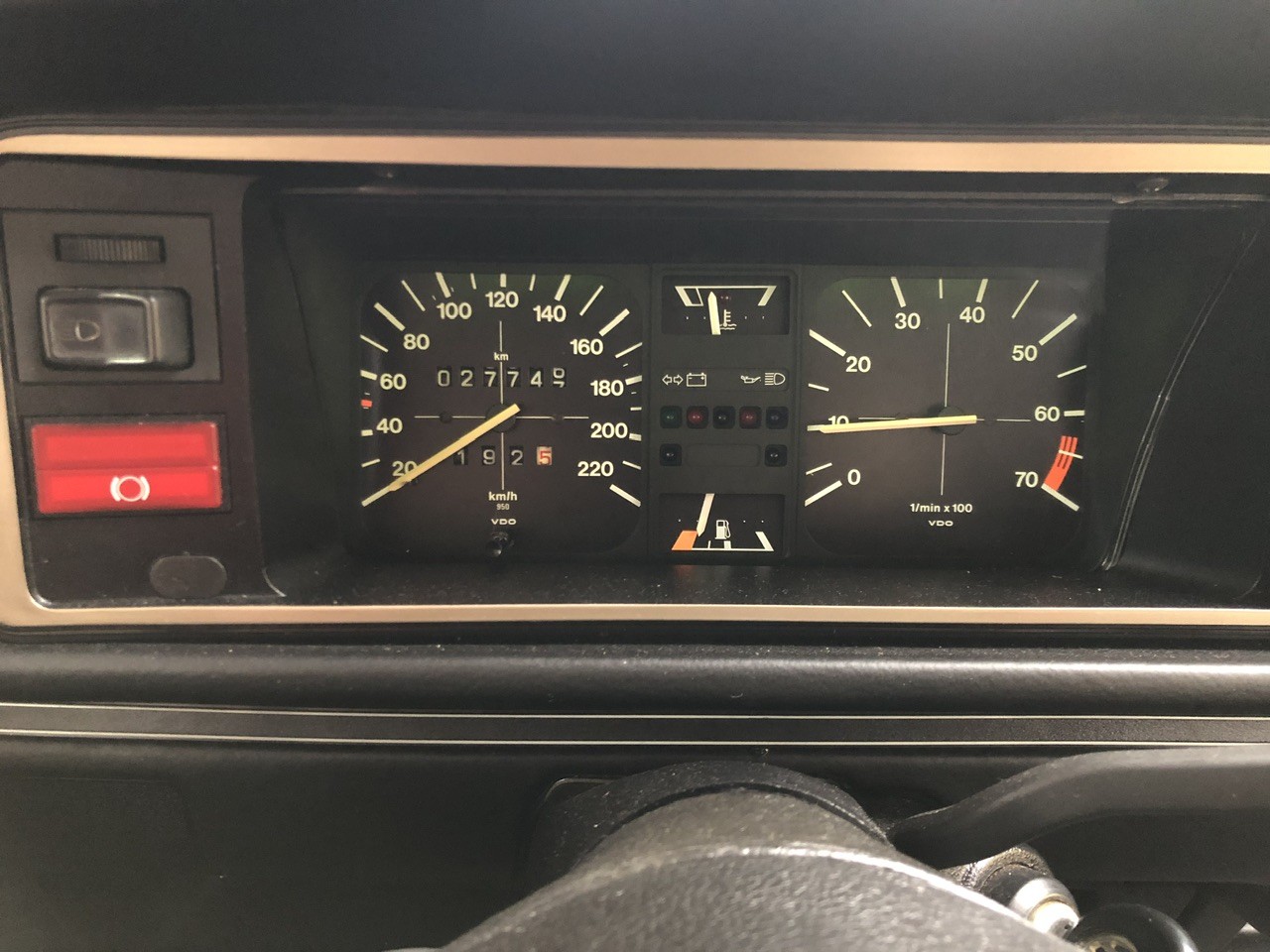 VW 1600 GLI-image-13