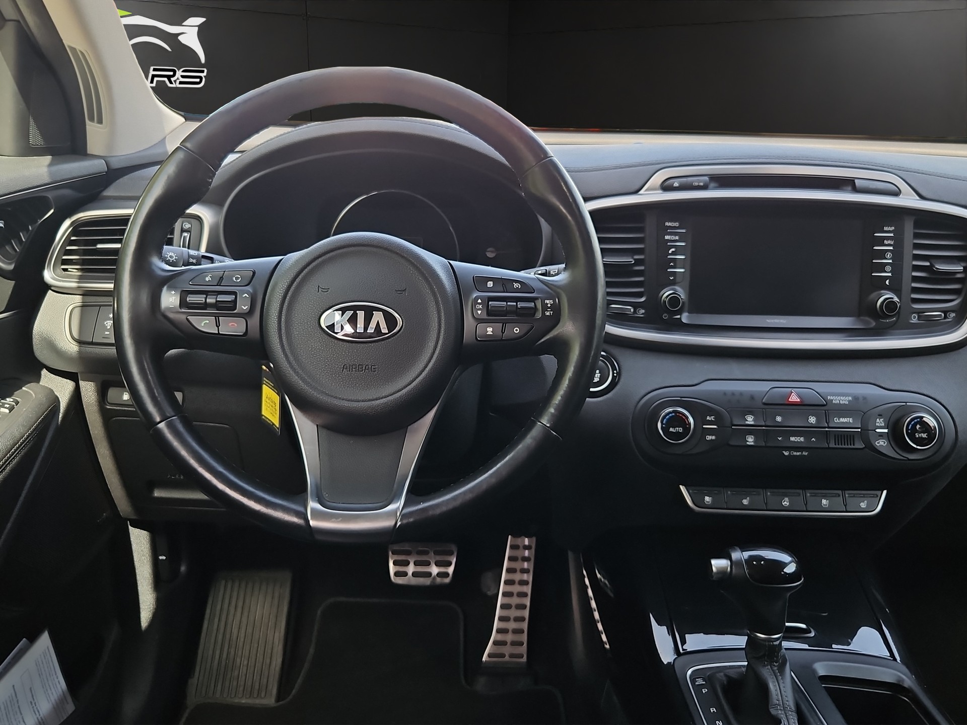 KIA Sorento 2.2 CRDI Style 7P. Automatic-image-13