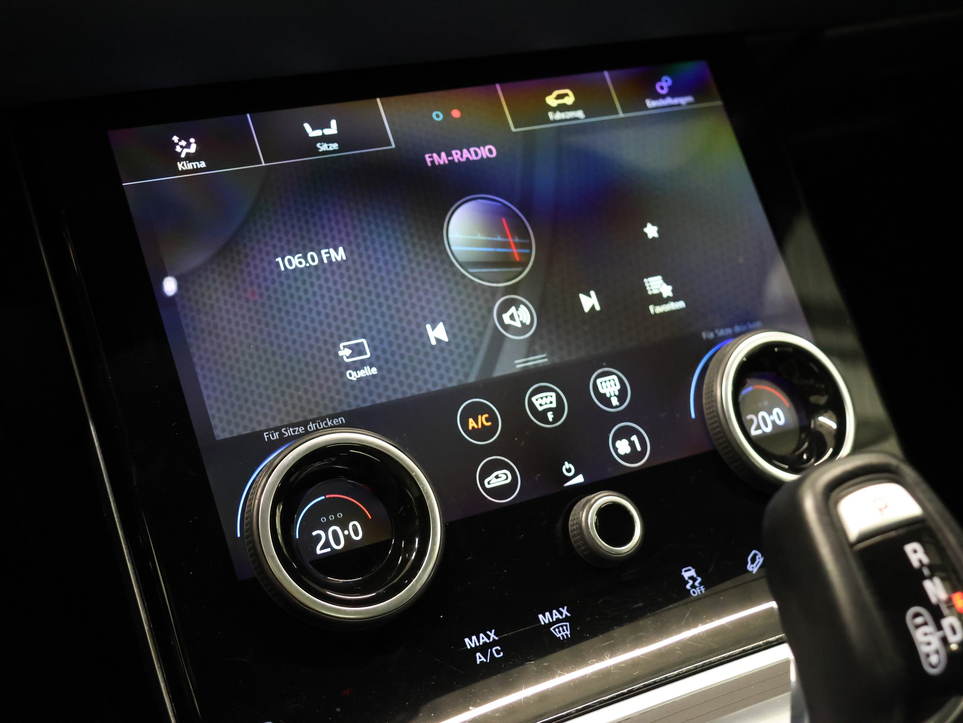 LAND ROVER Evoque 2.0 Si4 HSE Automatic *Black Edition* *360 Kamara* *Top Ausstattung*-image-12