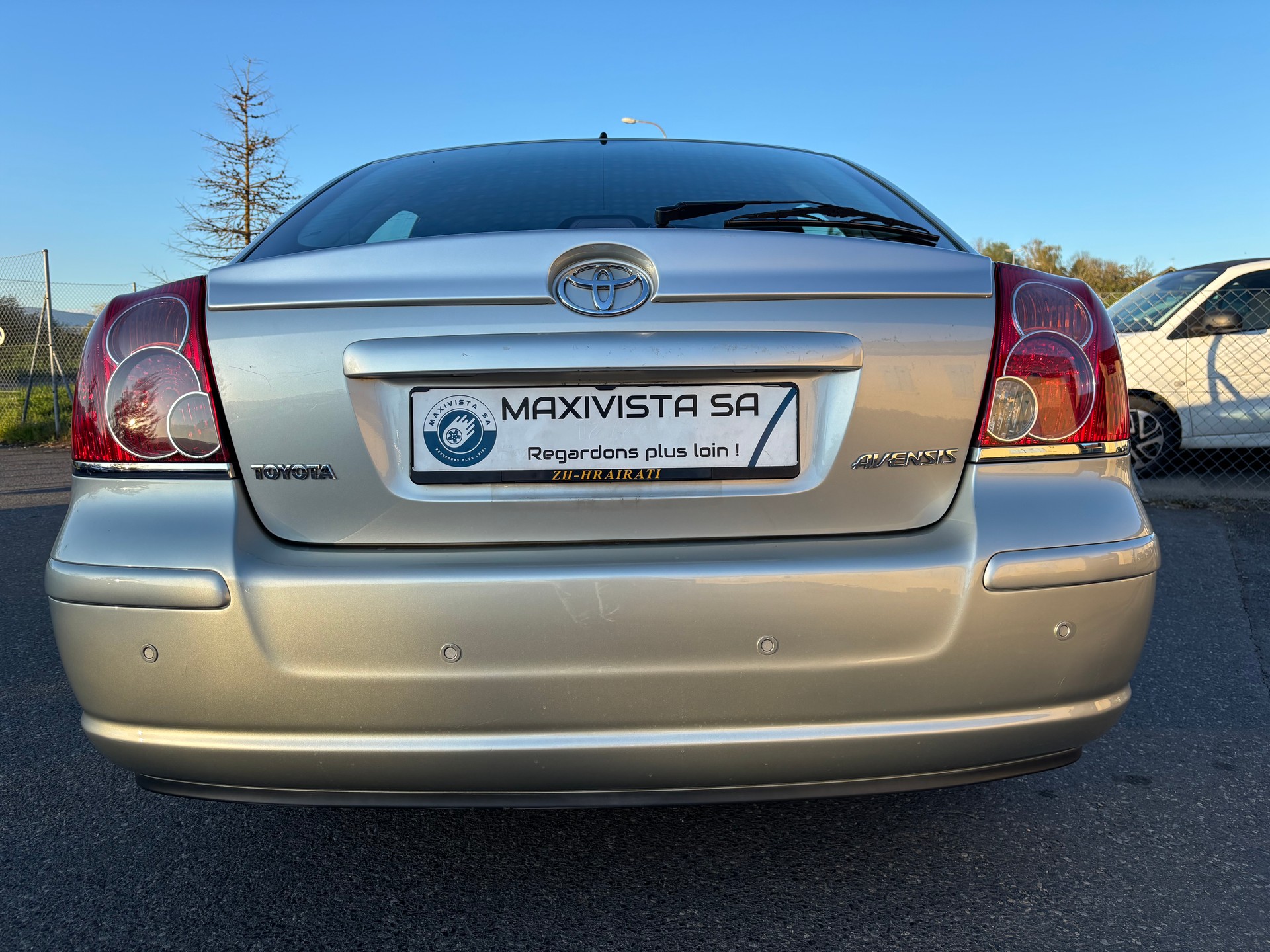 TOYOTA Avensis 2.0 D4 VVT-i Linea Sol Prem. T-Step4-image-4