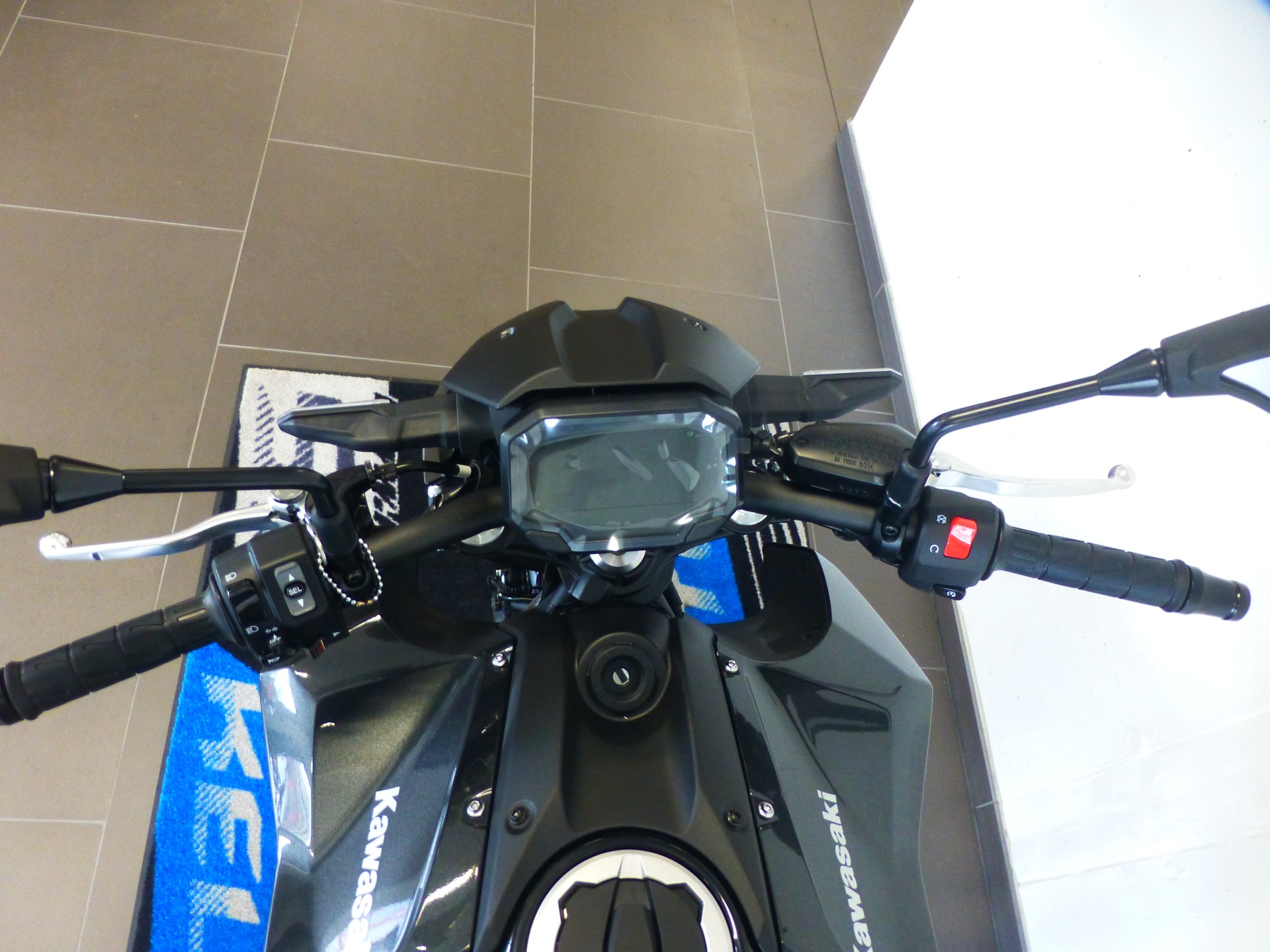 KAWASAKI Z 650 S (35kW) MY 2026-image-8
