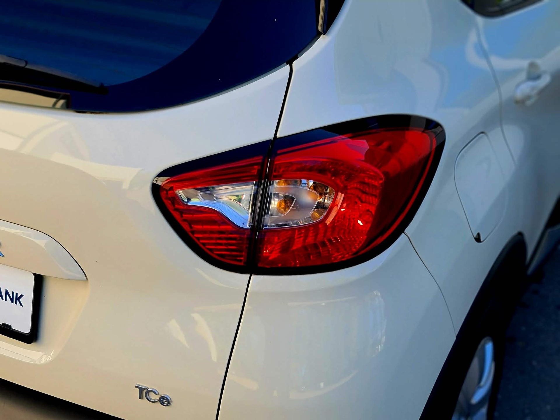 RENAULT Captur 1.2 T 16V Dynamique EDC-image-6