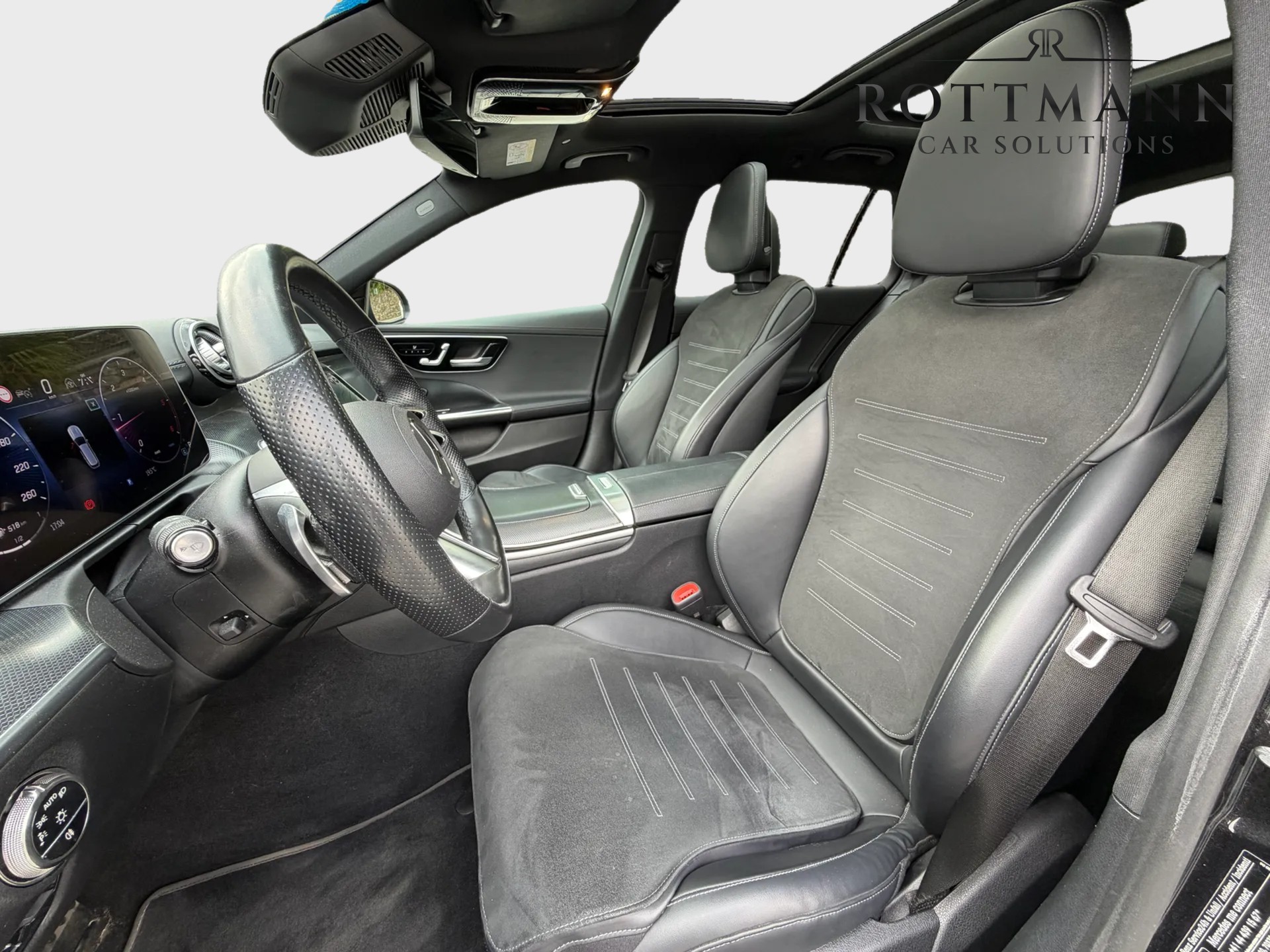 MERCEDES-BENZ C 220 d T 4Matic AMG Line-image-8