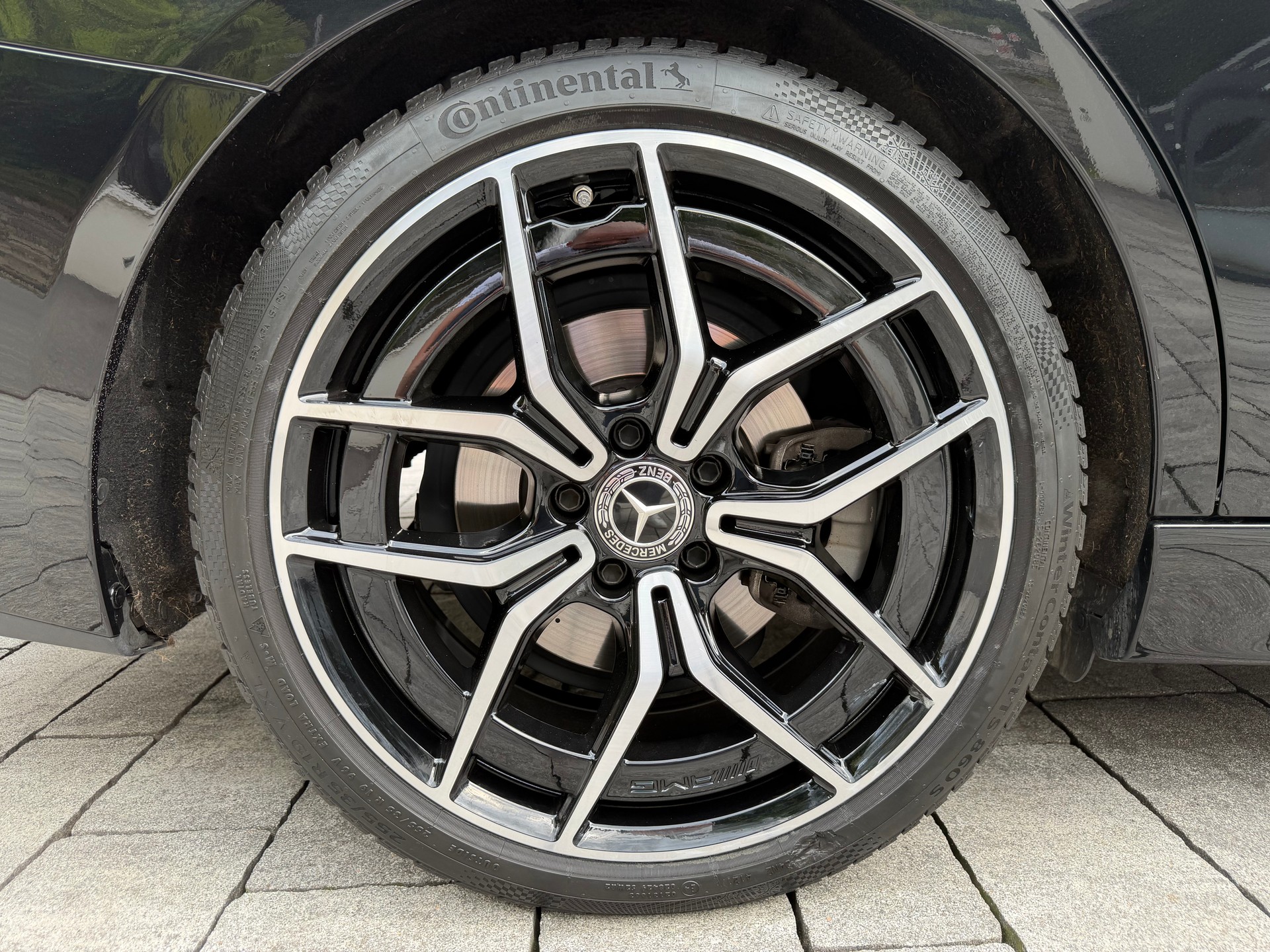 MERCEDES-BENZ C 220 d T 4Matic AMG Line-image-17