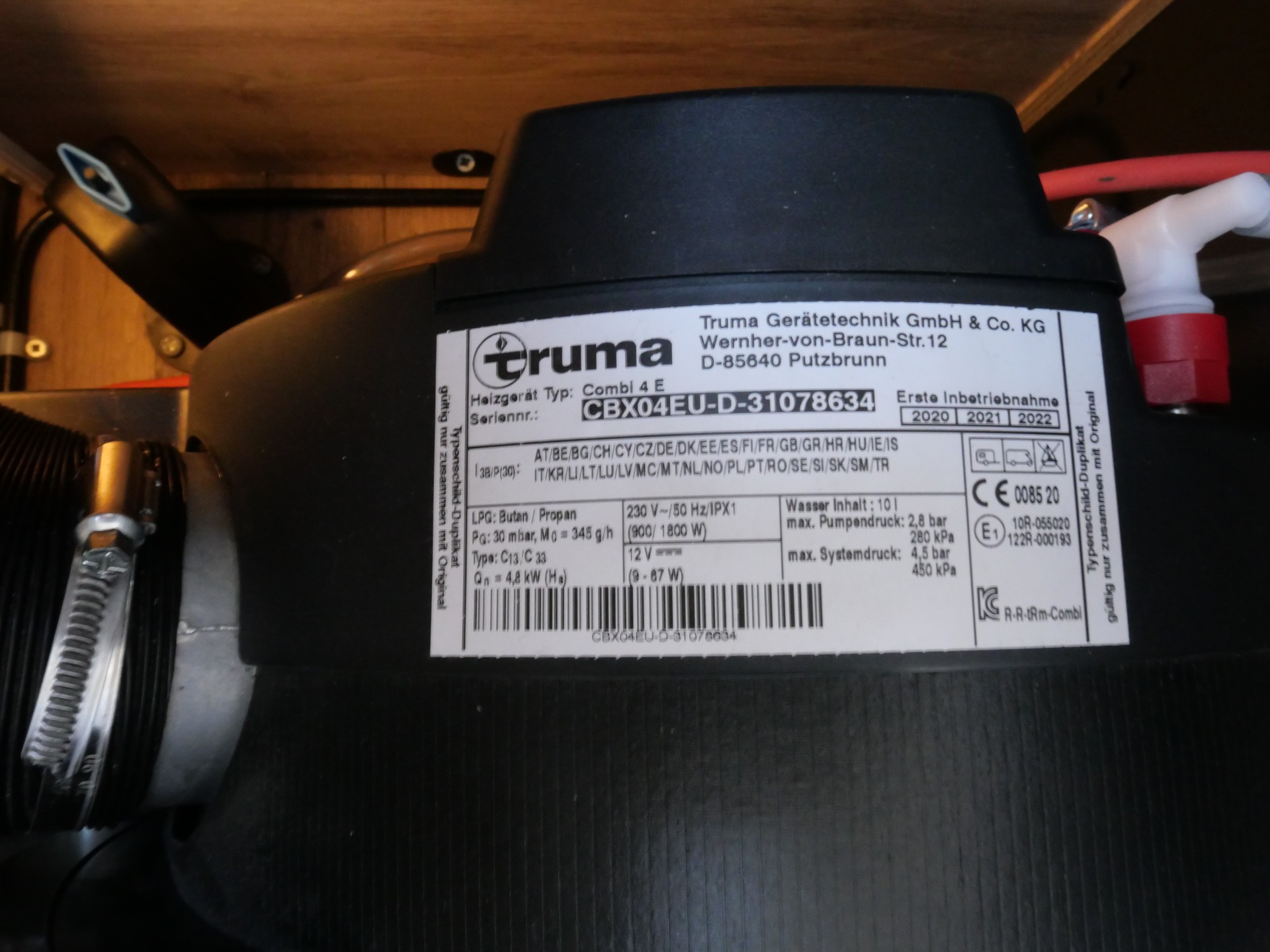 BRAVIA Swan 599, Peugeot Boxer *Lithium, Solar, Softclose*-image-21