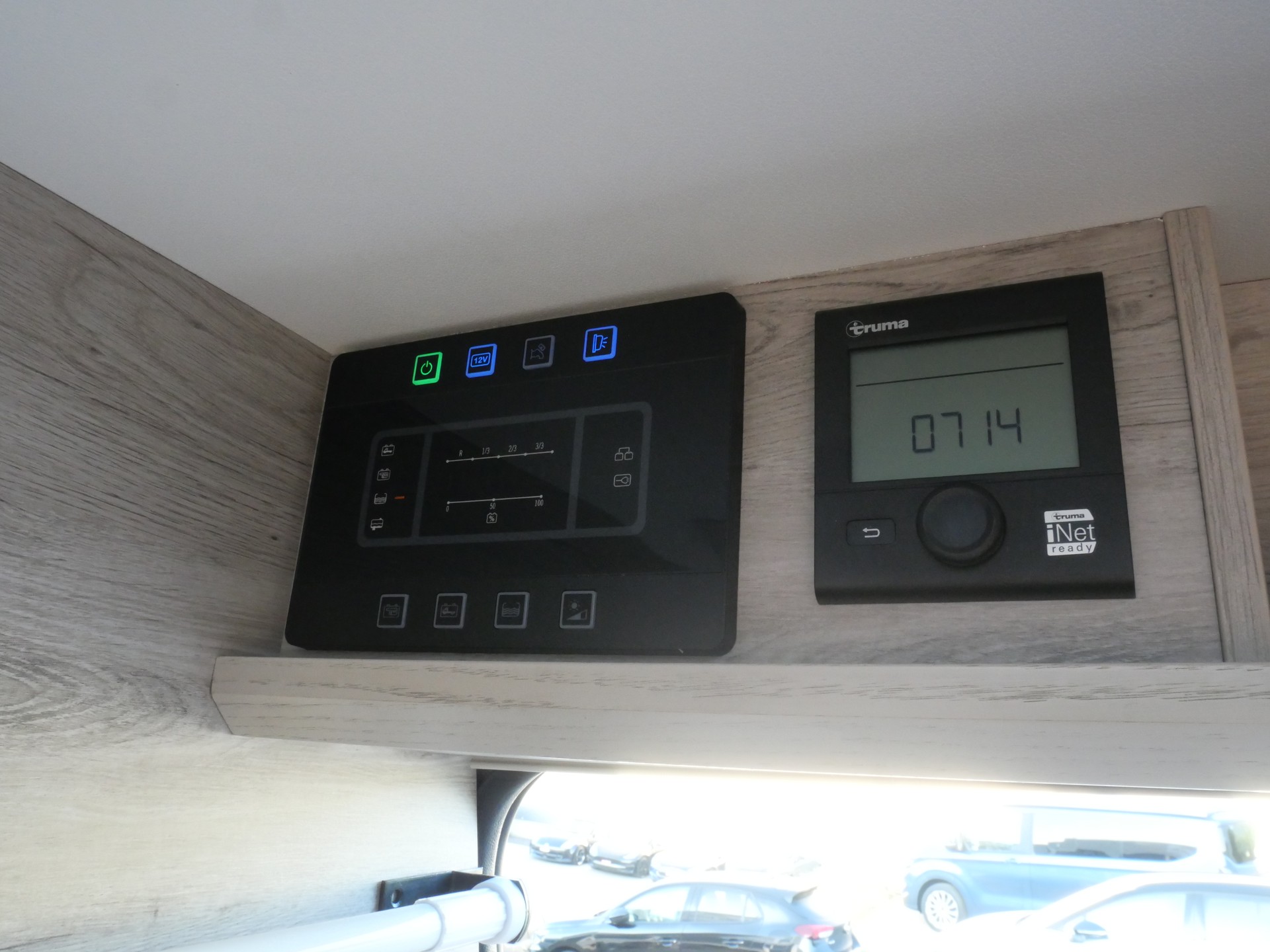 BRAVIA Swan 599, Peugeot Boxer *Lithium, Solar, Softclose*-image-18
