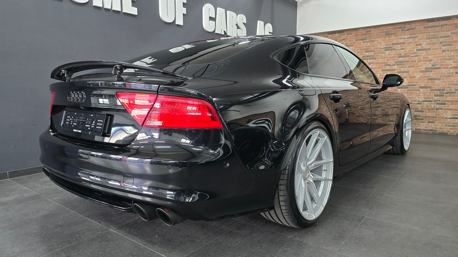 AUDI S7 Sportback 4.0 TFSI V8 quattro S-tronic-image-11