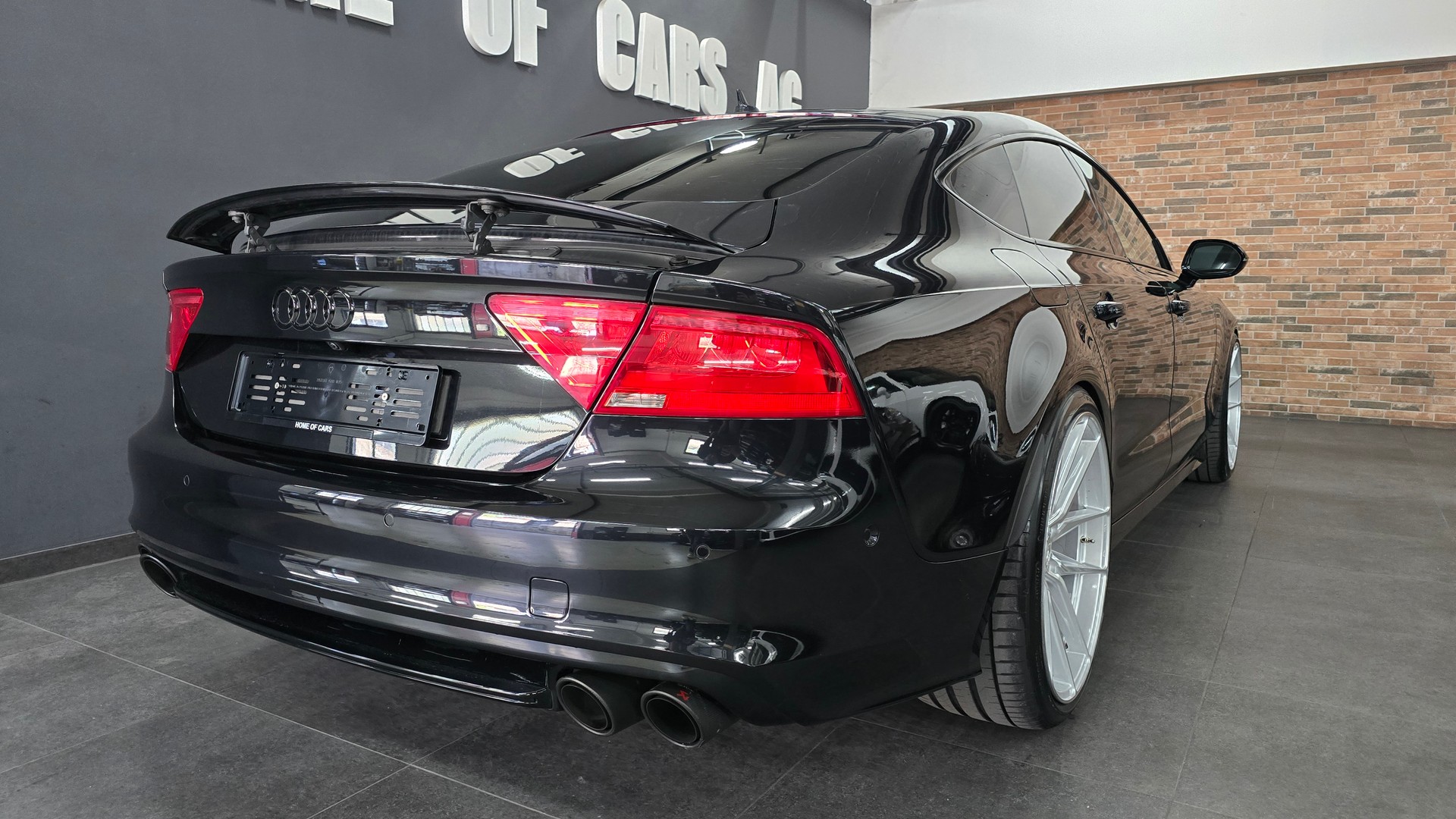 AUDI S7 Sportback 4.0 TFSI V8 quattro S-tronic-image-10