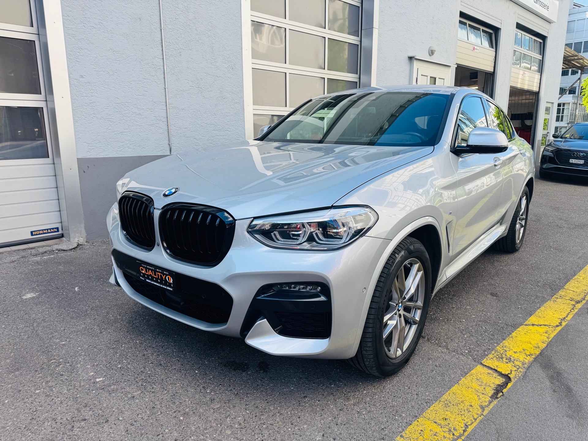 BMW X4 xDrive 20i Steptronic-image-2