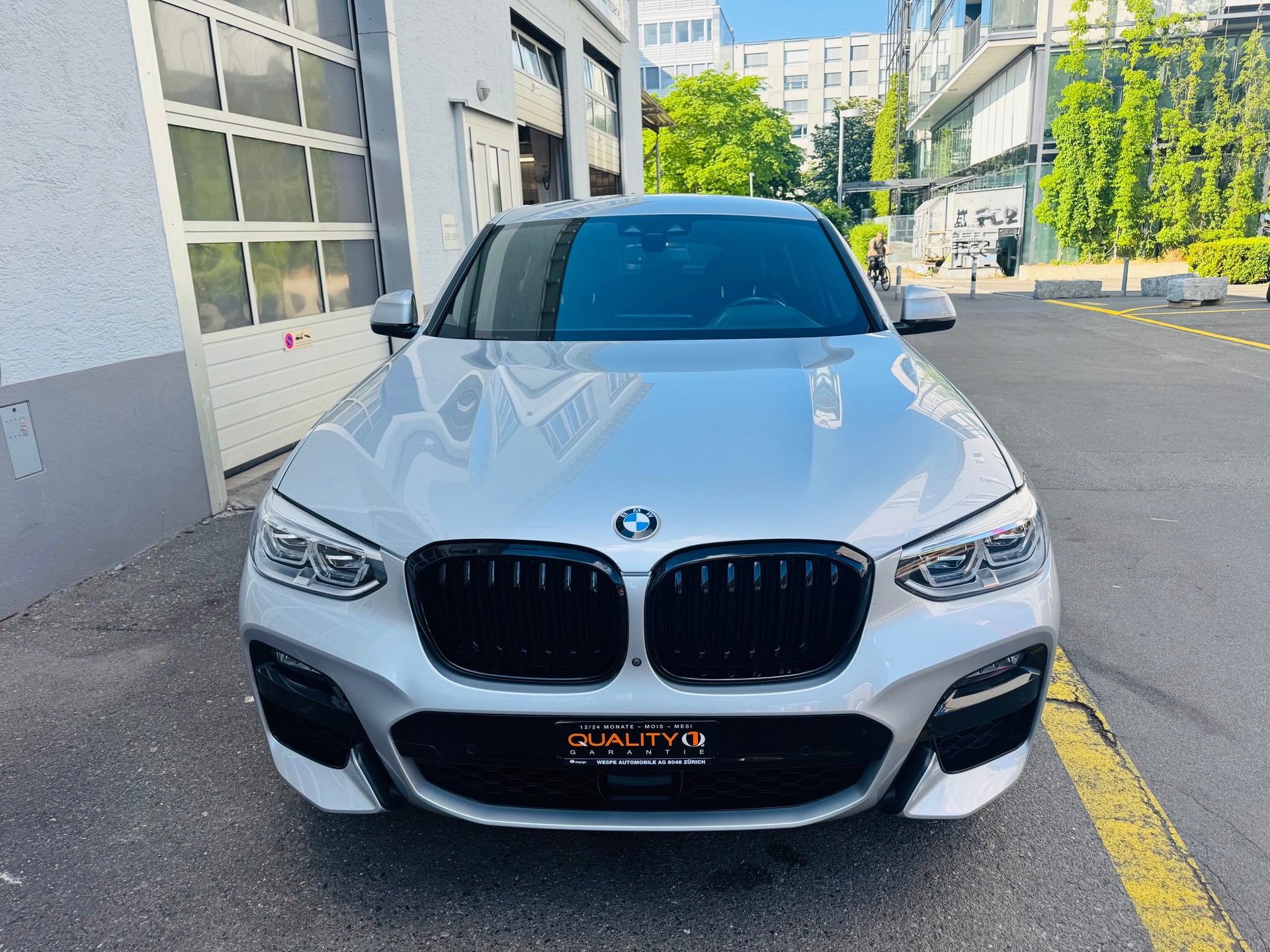 BMW X4 xDrive 20i Steptronic-image-3