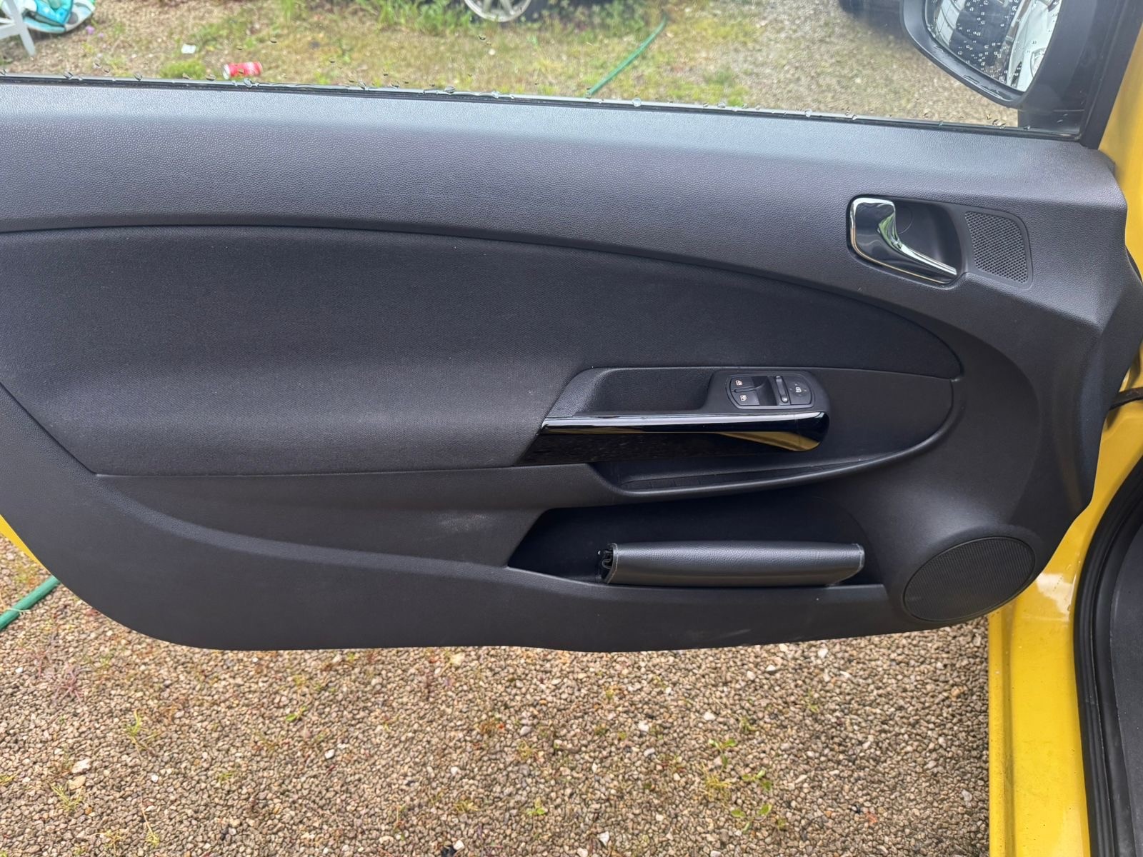 OPEL Corsa 1.4 TP Color Edition-image-4