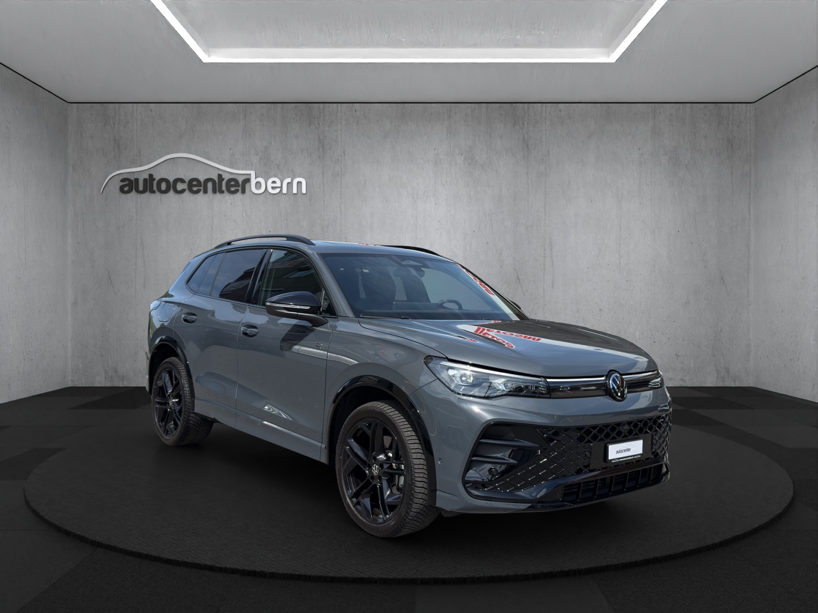 VW Tiguan 2.0 TDI SCR R-Line 4Motion DSG