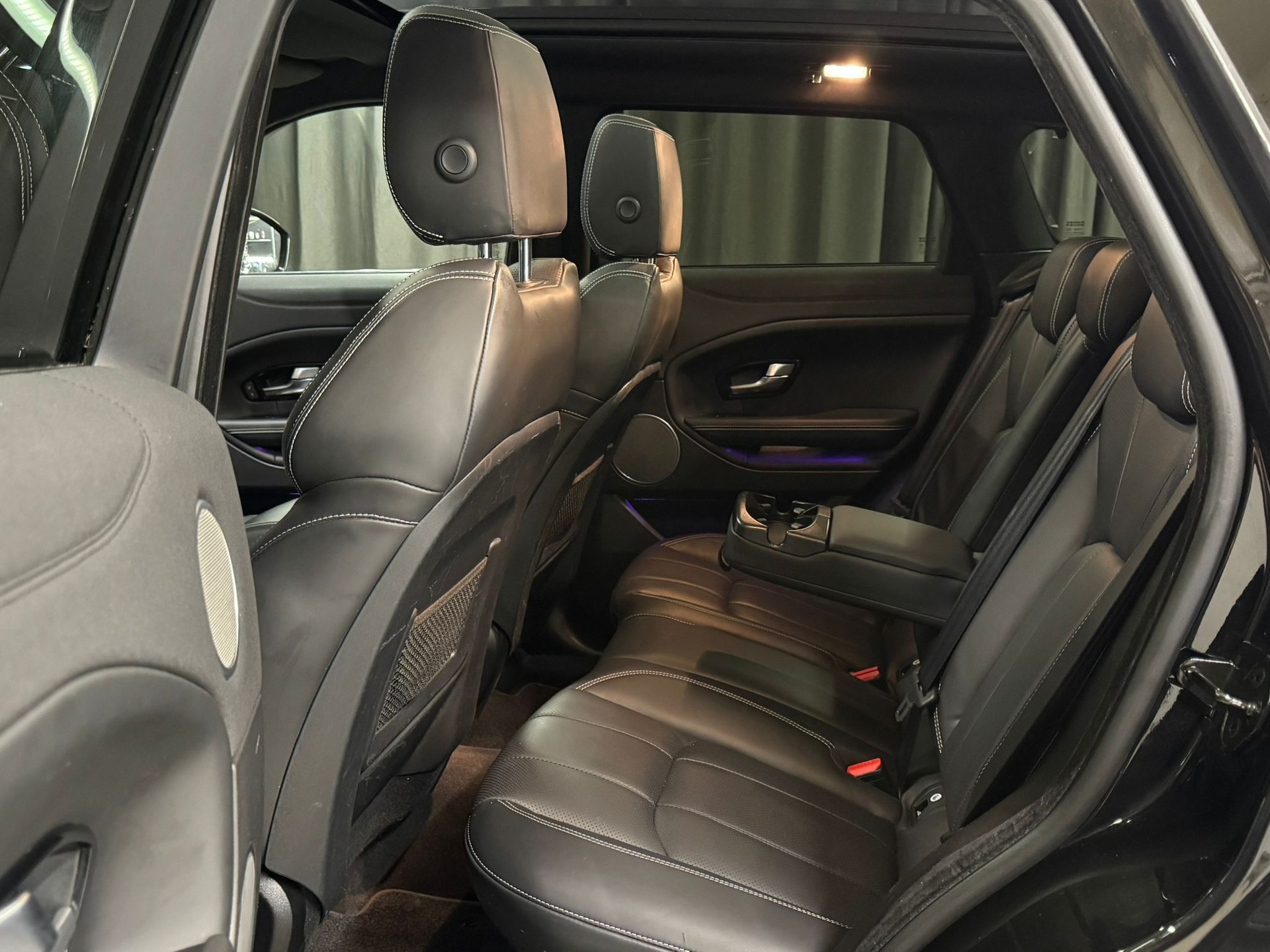 LAND ROVER Range Rover Evoque 2.0 Si4 SE Advantage AT9-image-14