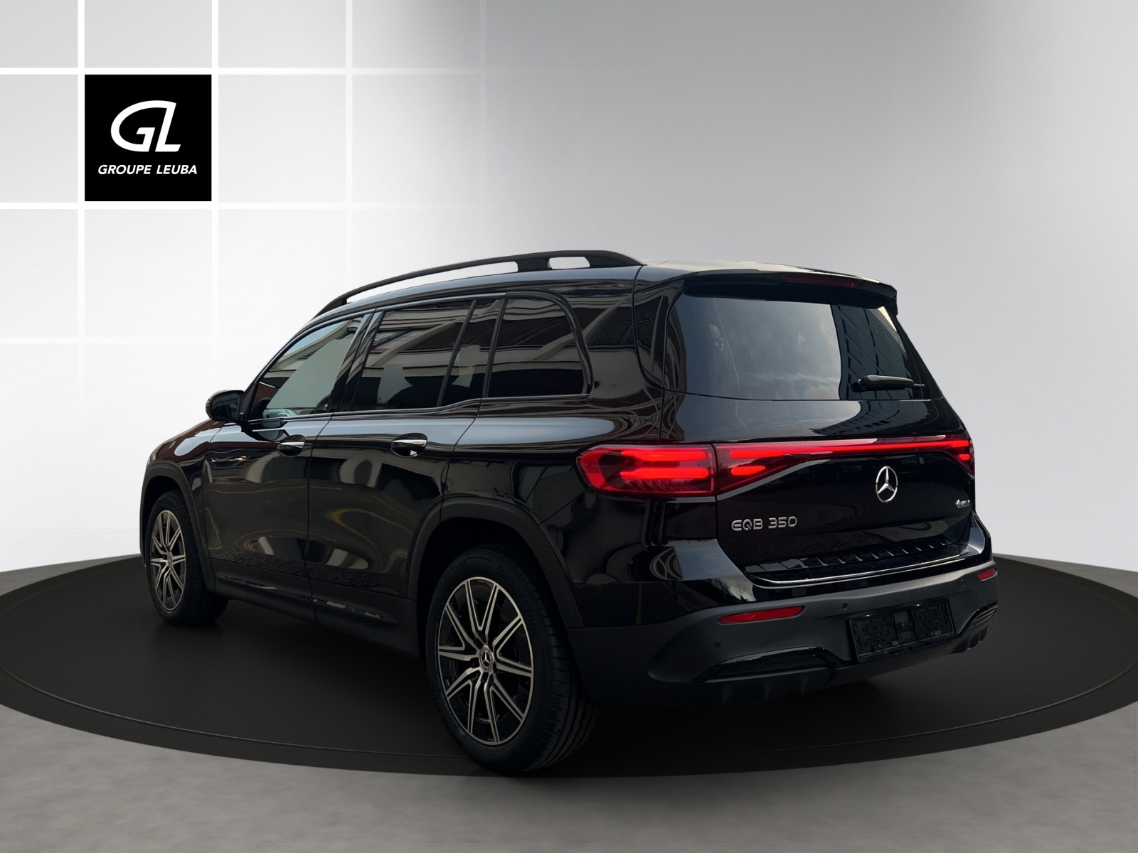 MERCEDES-BENZ EQB 350 66,5 kWh 4Matic Excellence-showroom-element-3