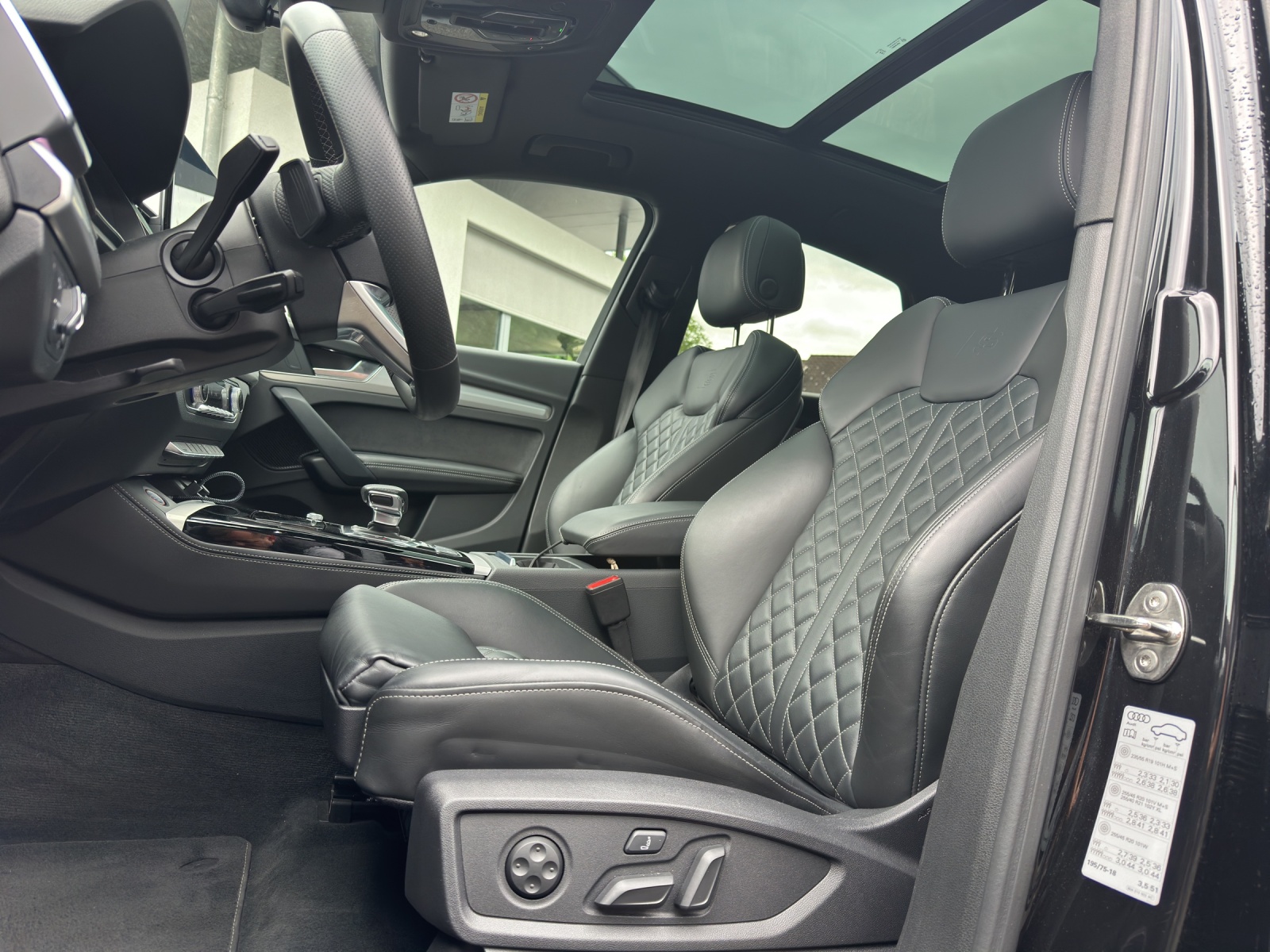 AUDI SQ5 Sportback TDI quattro tiptronic-image-14