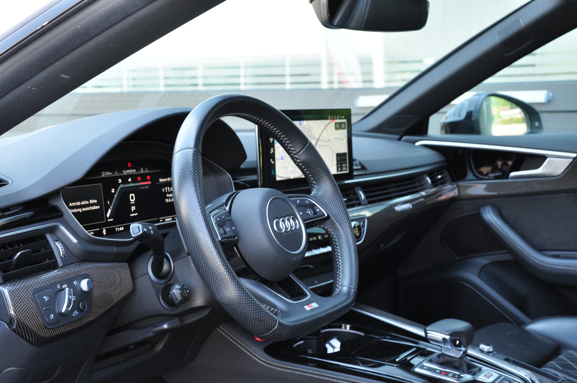AUDI S5 Sportback 3.0 TDI quattro tiptronic-image-16