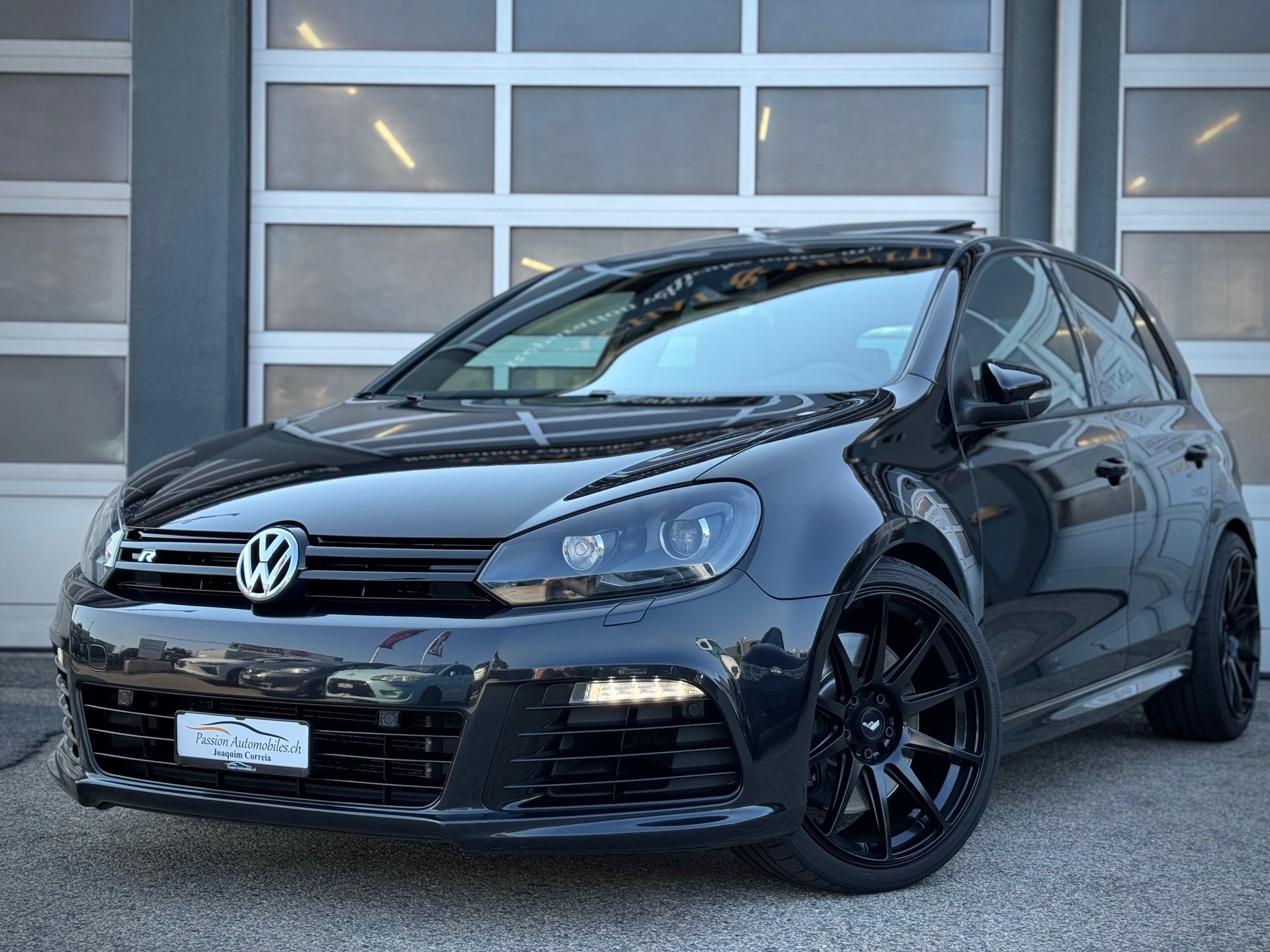 VW Golf 2.0 TSI R 4Motion DSG - Véhicule Suisse (CH)