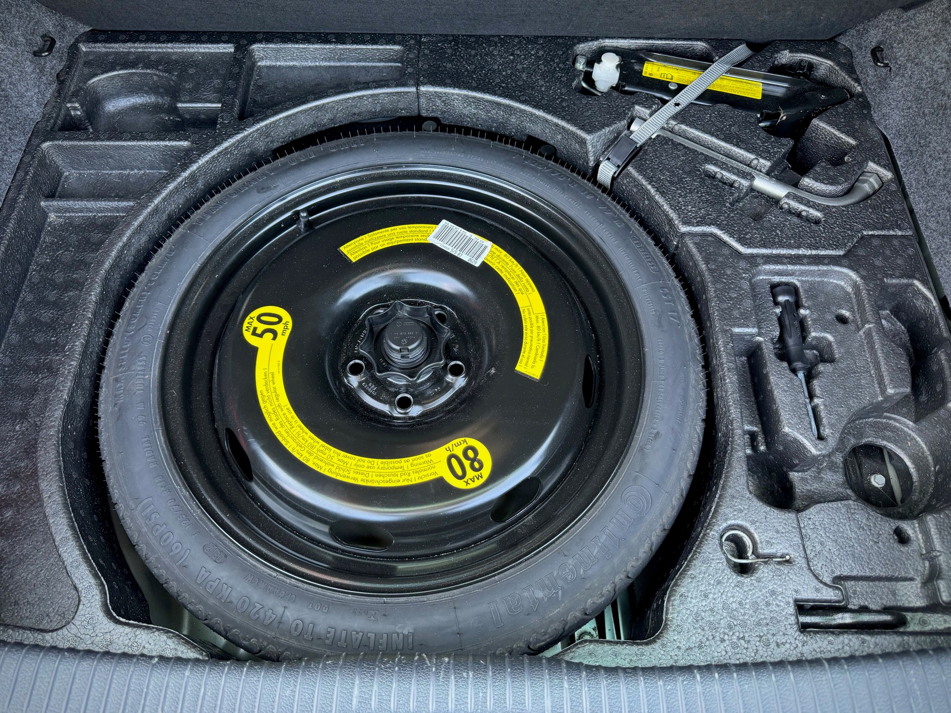 VW Golf 2.0 TSI R 4Motion DSG - Véhicule Suisse (CH)-image-15
