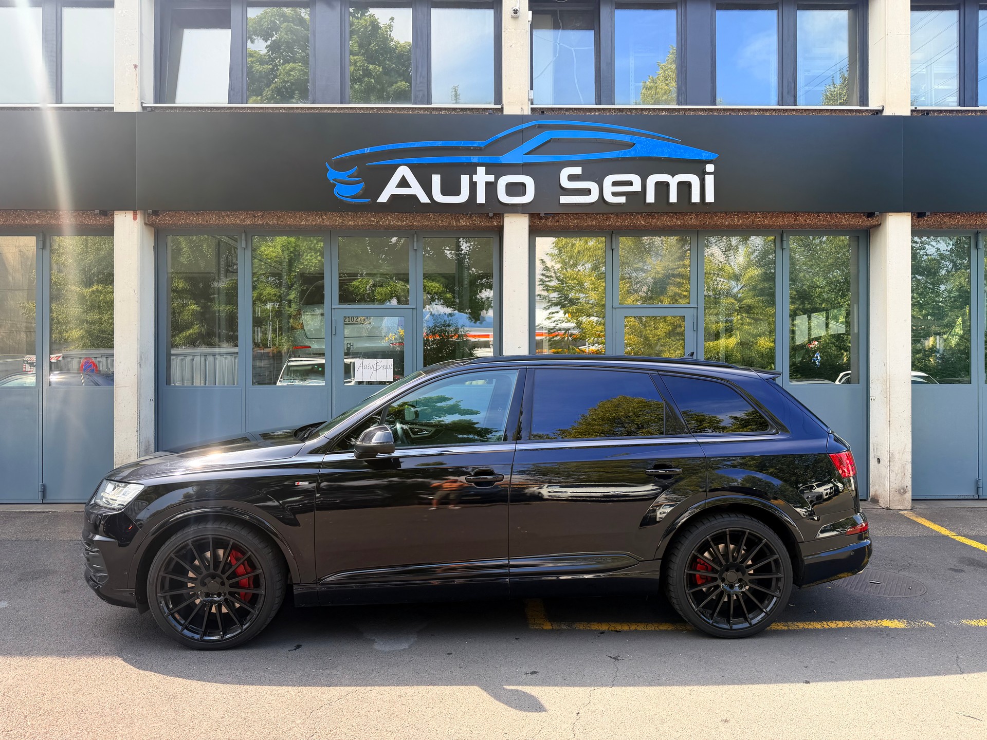 AUDI Q7 3.0 TDI quattro tiptronic-showroom-element-3