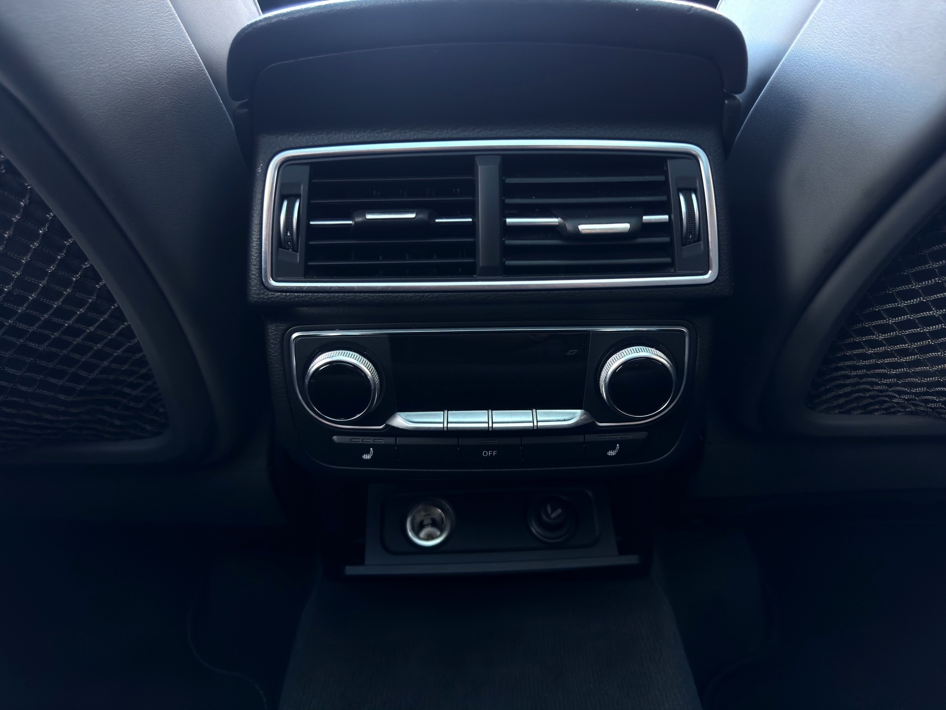 AUDI Q7 3.0 TDI quattro tiptronic-image-17