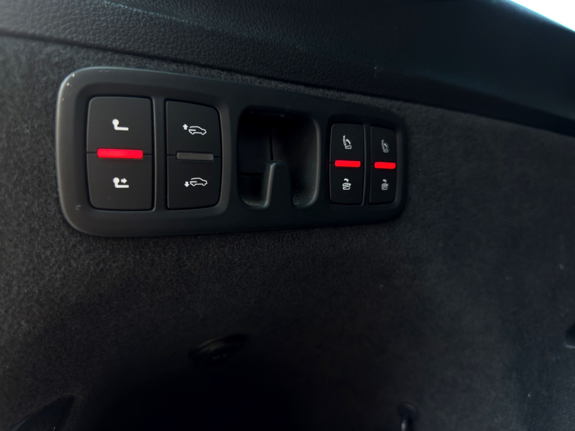 AUDI Q7 3.0 TDI quattro tiptronic-image-19