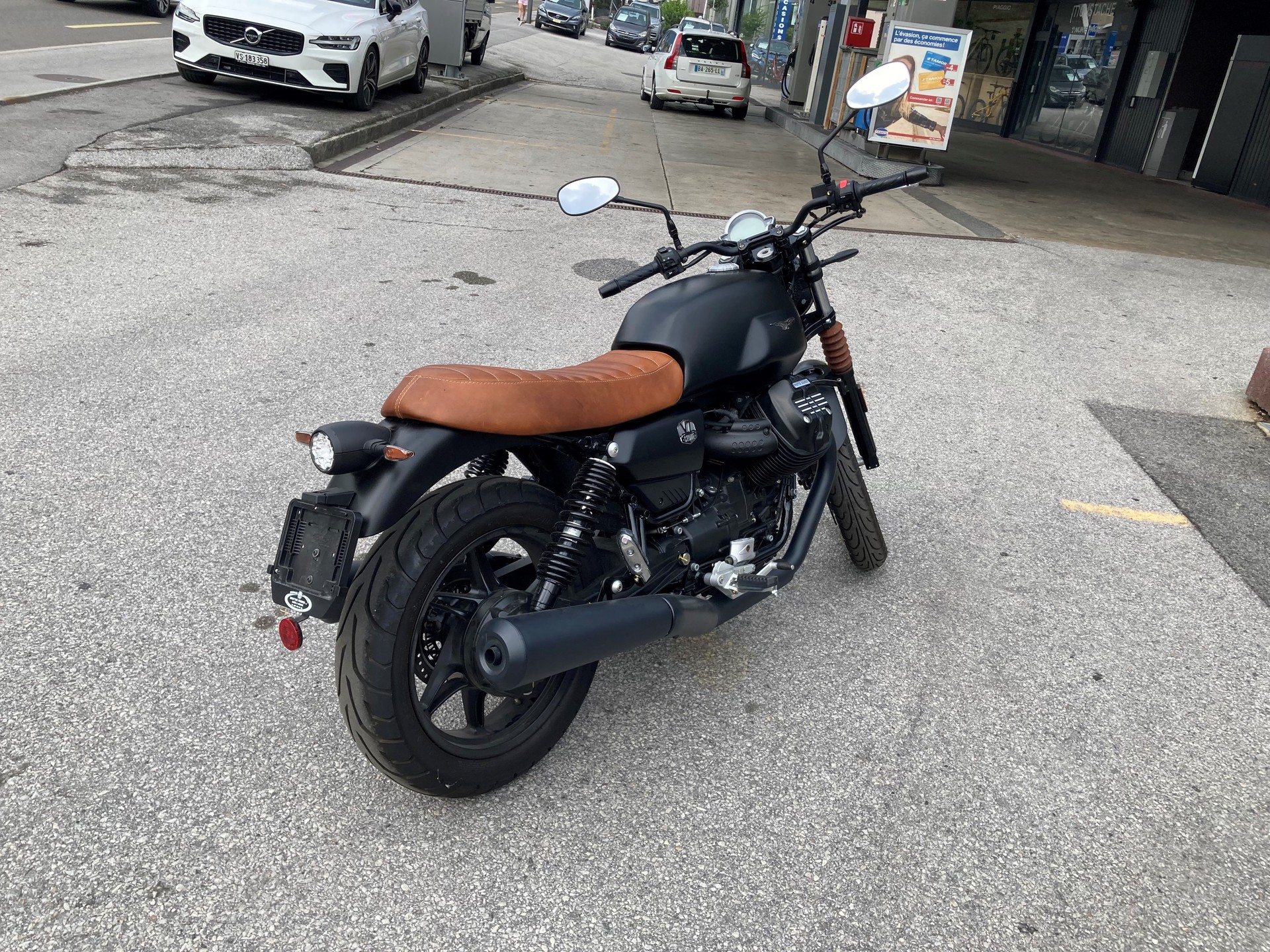 MOTO GUZZI V7 IV 850 Stone-image-5