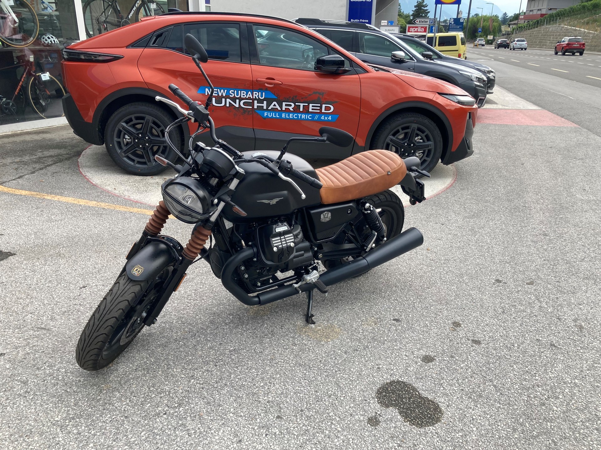 MOTO GUZZI V7 IV 850 Stone-image-0