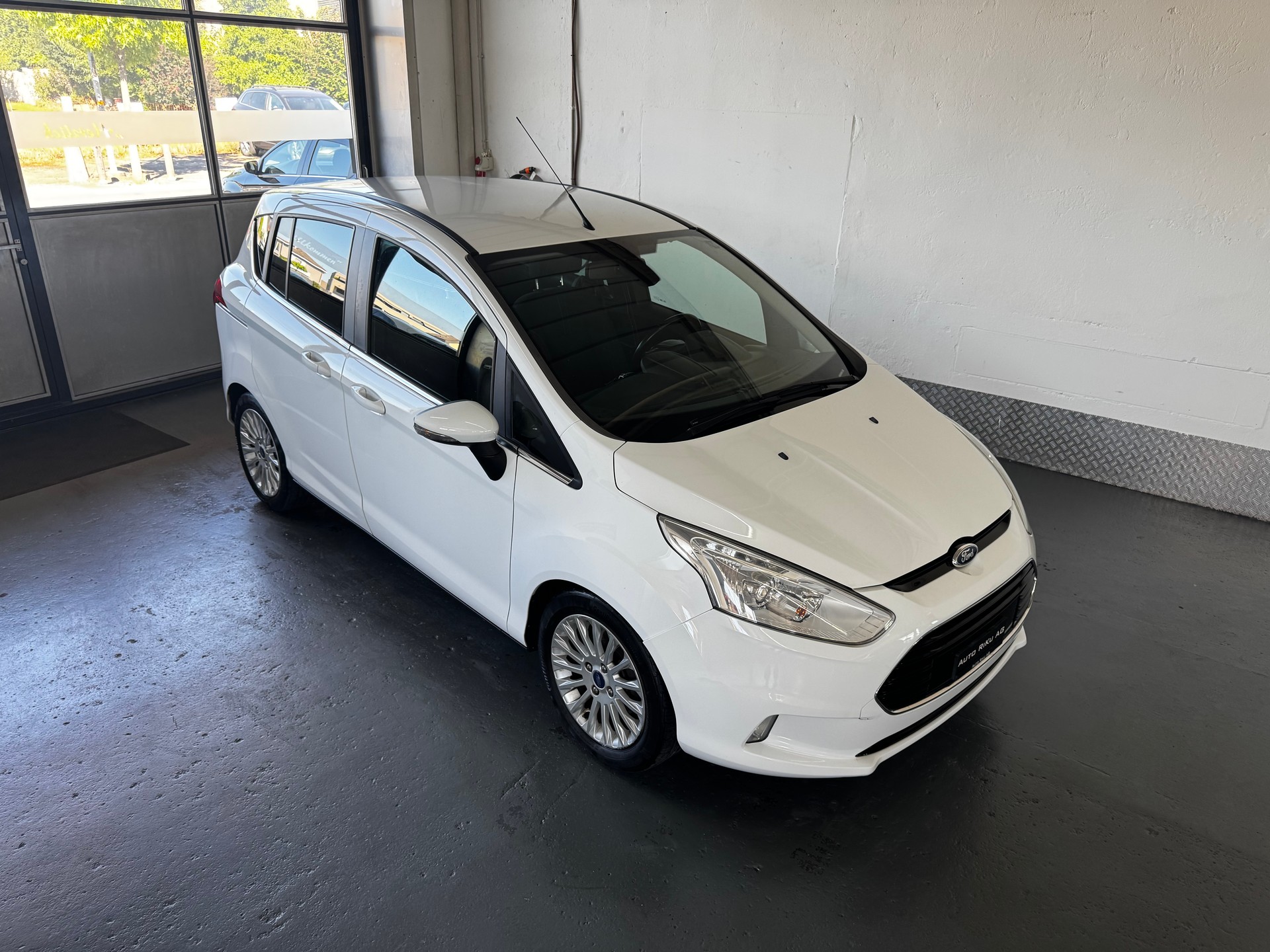 FORD B-Max 1.6 Ti-VCT Trend PowerShift