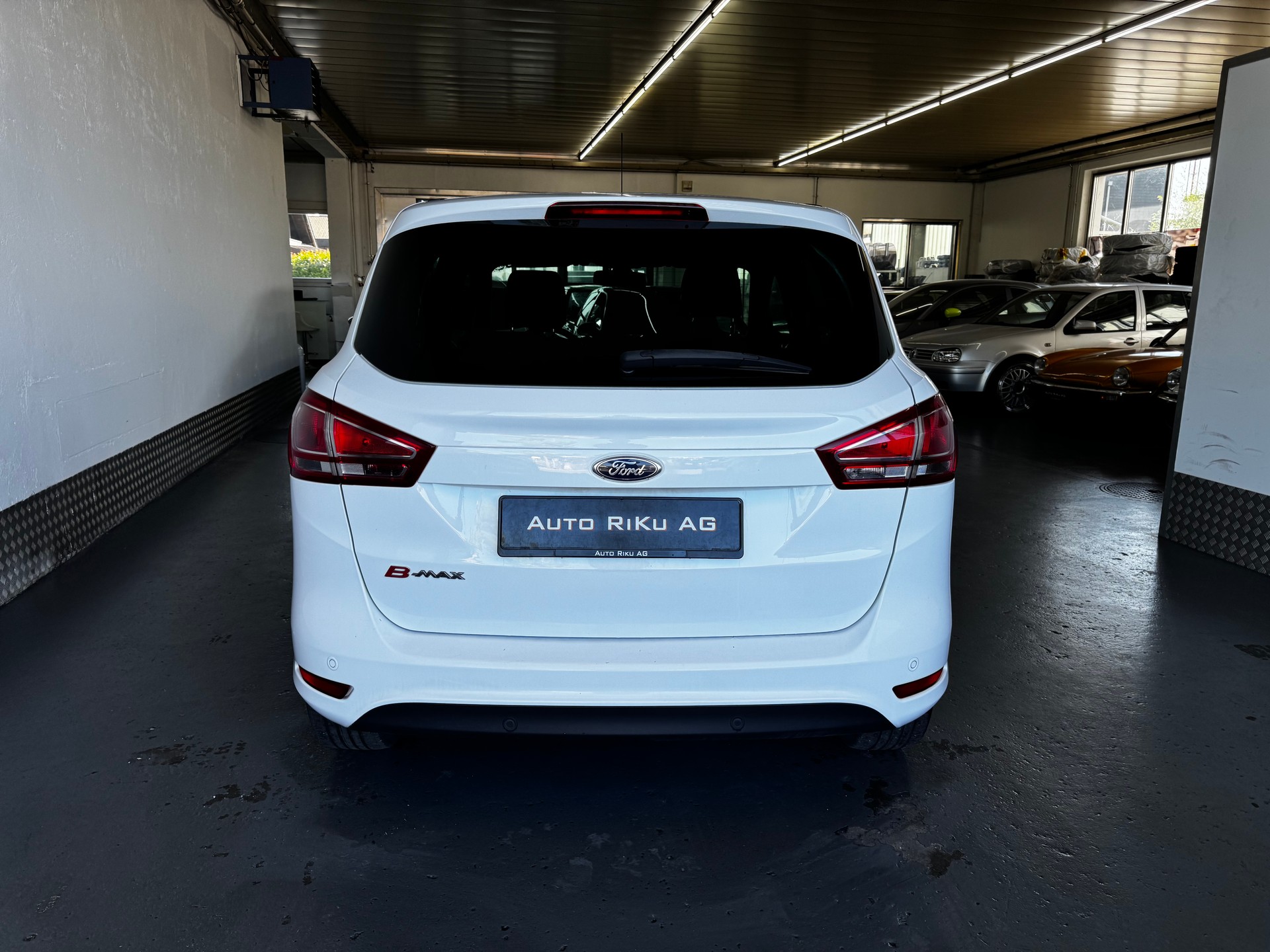 FORD B-Max 1.6 Ti-VCT Trend PowerShift-image-10