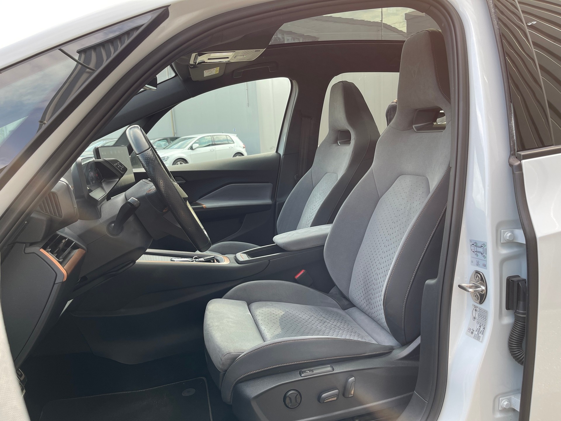 CUPRA Born 58 kWh-image-6