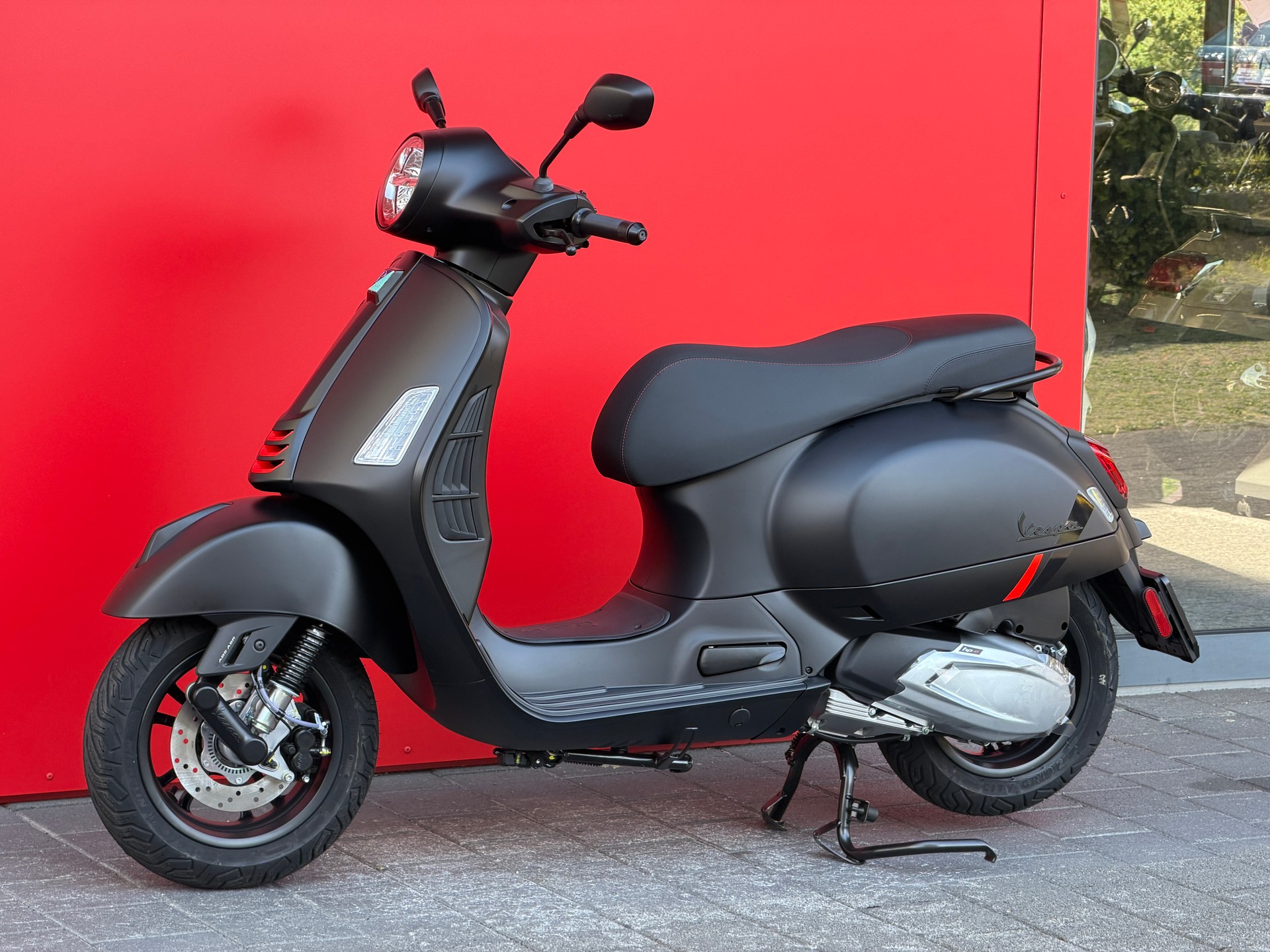 PIAGGIO Vespa GTS 125 Super Sport RST Euro 5+-image-8