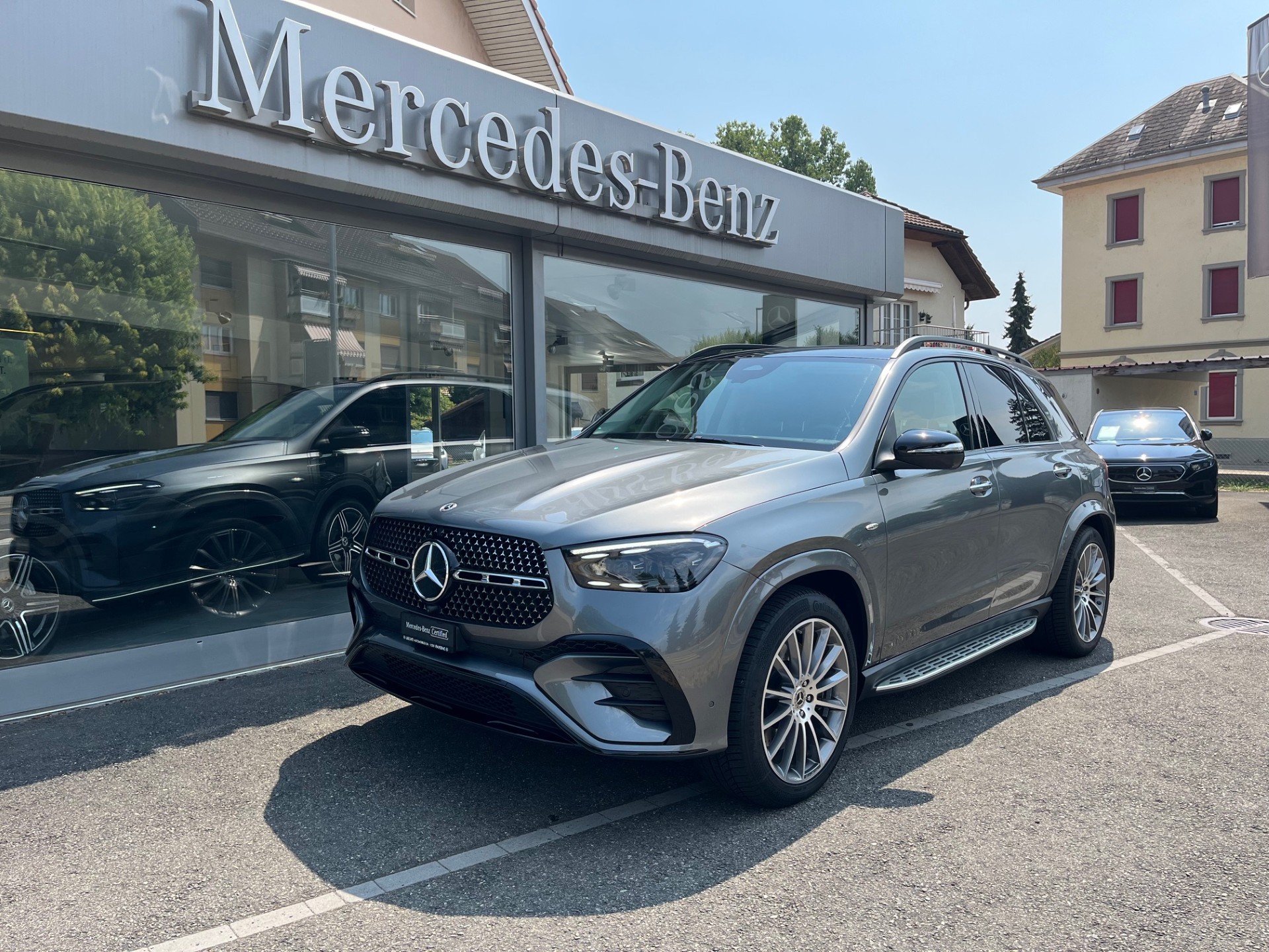 MERCEDES-BENZ GLE 350 de EQ Hybrid 4Matic 9G-Tronic EQ Star-showroom-element-1