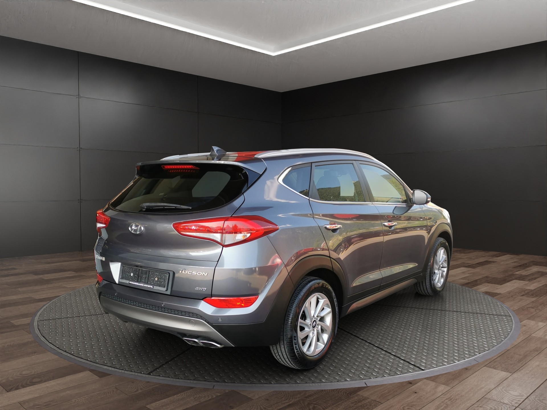 HYUNDAI Tucson 2.0 CRDI Plena 4WD-image-5