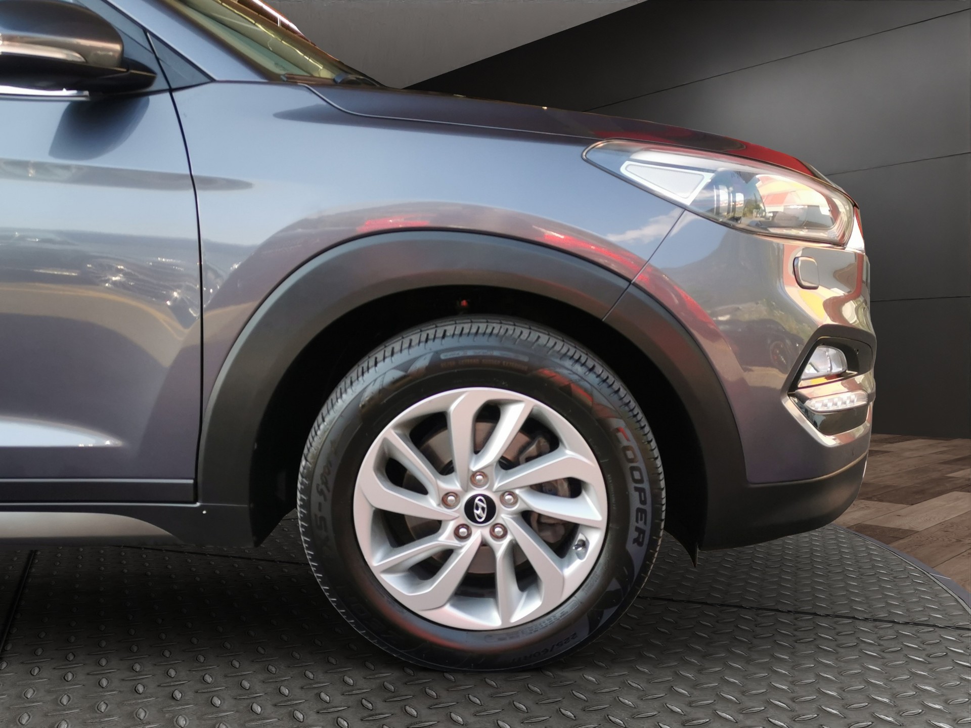 HYUNDAI Tucson 2.0 CRDI Plena 4WD-showroom-element-3