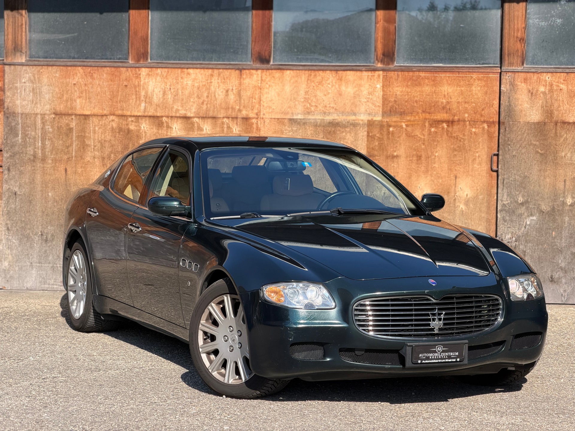MASERATI Quattroporte 4.2 V8 DuoSelect-showroom-element-2