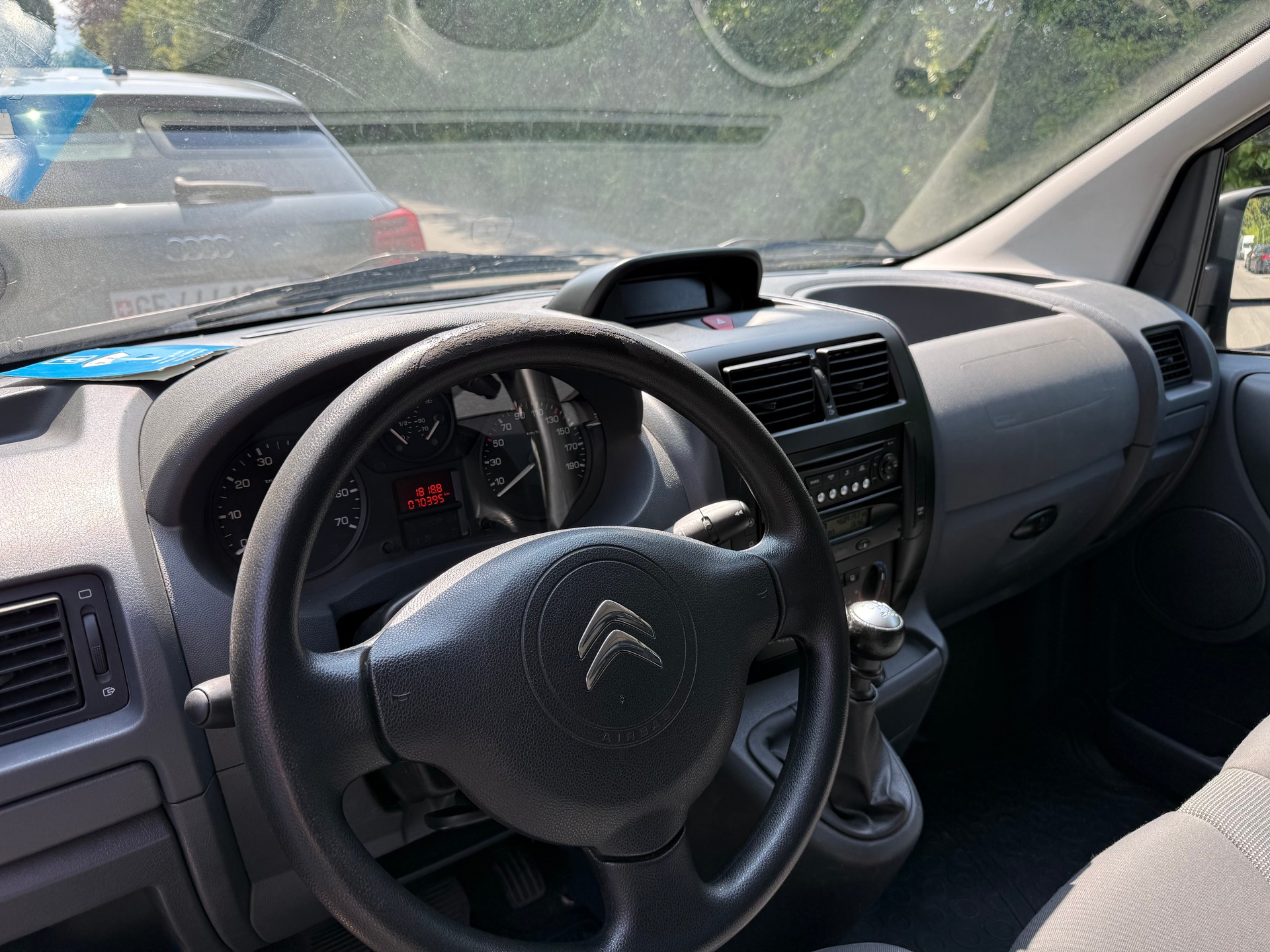CITROEN Jumpy 2.0 HDi L2H1 Attraction-image-6