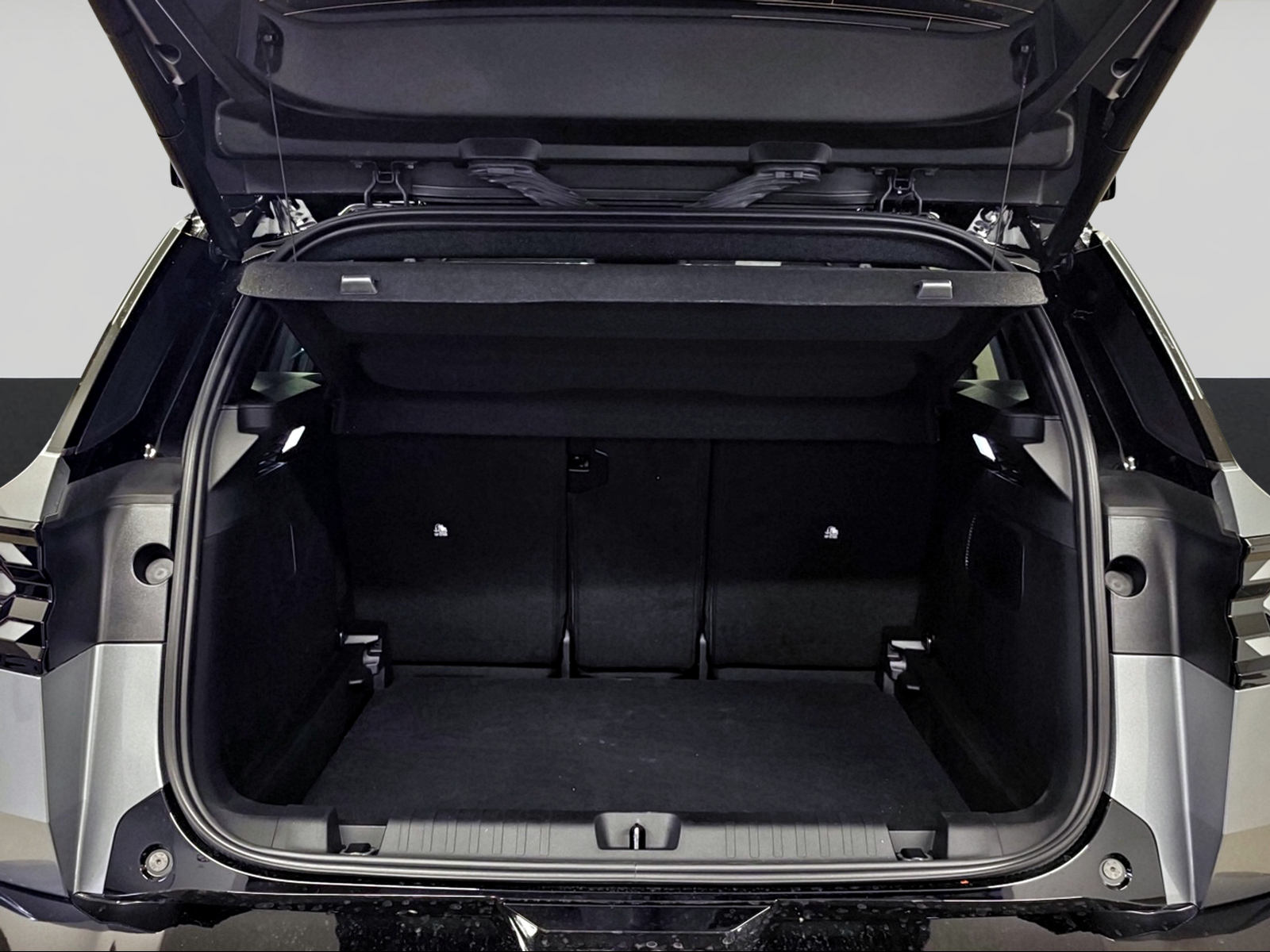 JEEP Compass 1.2 T e-Hybrid First Edition-image-4