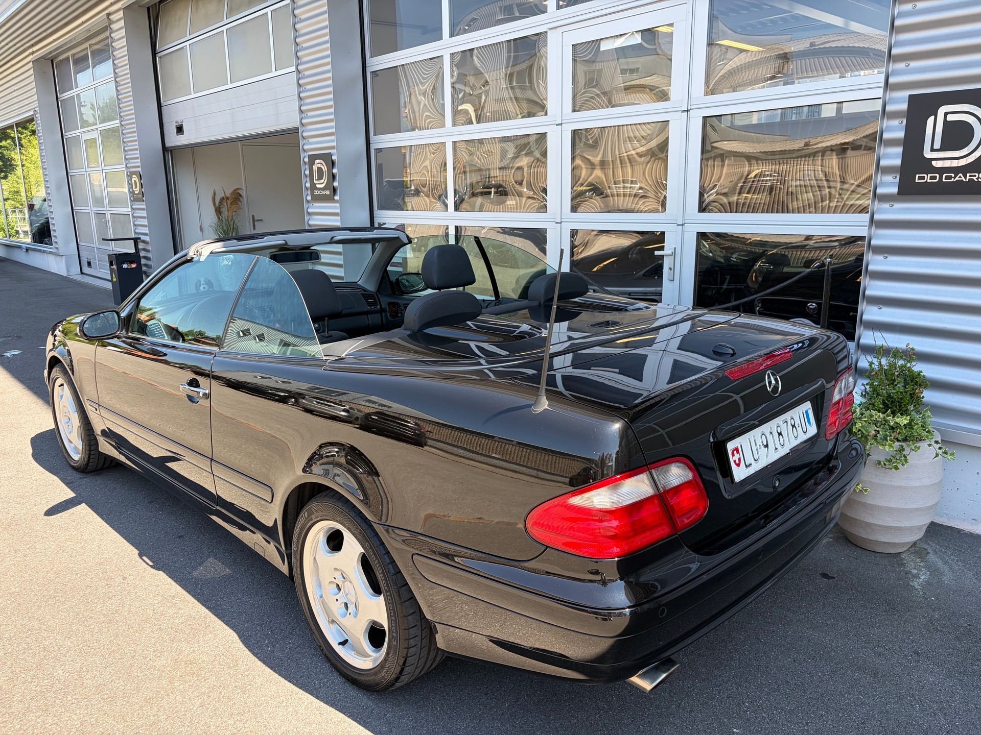 MERCEDES-BENZ CLK 430 Elegance Automatic-image-9