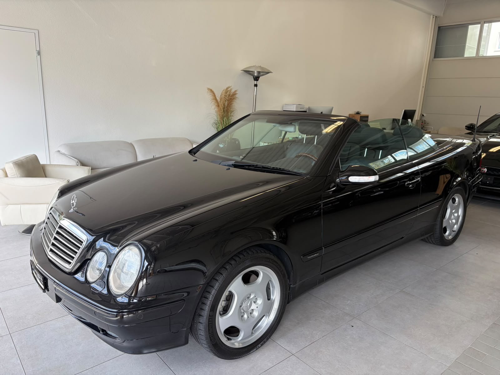 MERCEDES-BENZ CLK 430 Elegance Automatic