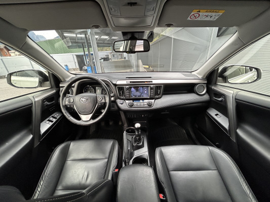 TOYOTA RAV-4 2.0 Sol Premium-image-5