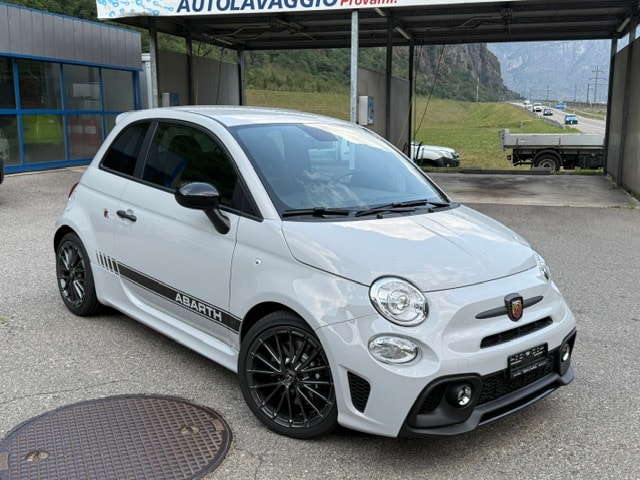 FIAT 695 1.4 16V Turbo Abarth 695 Competizione Dualogic