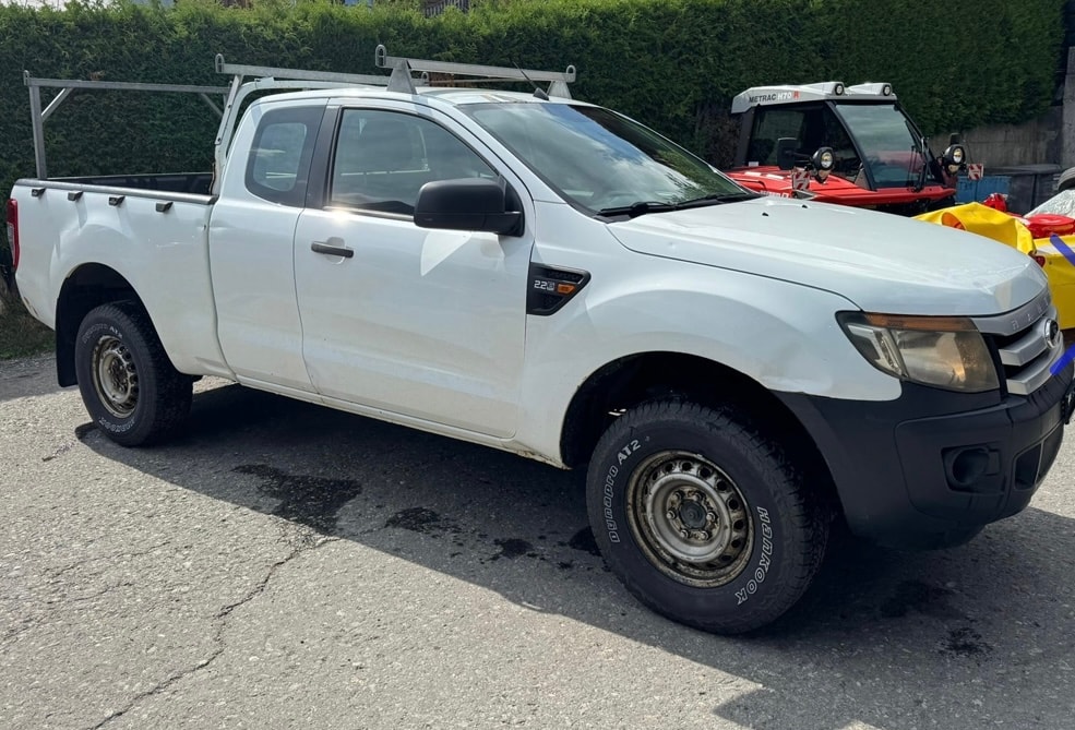FORD Ranger XL 2.2 TDCi 4x4-image-2