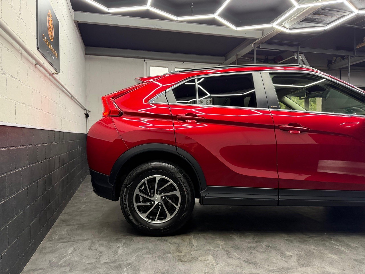 MITSUBISHI Eclipse Cross 1.5 T-Mivec Value 4WD CVT-showroom-element-3