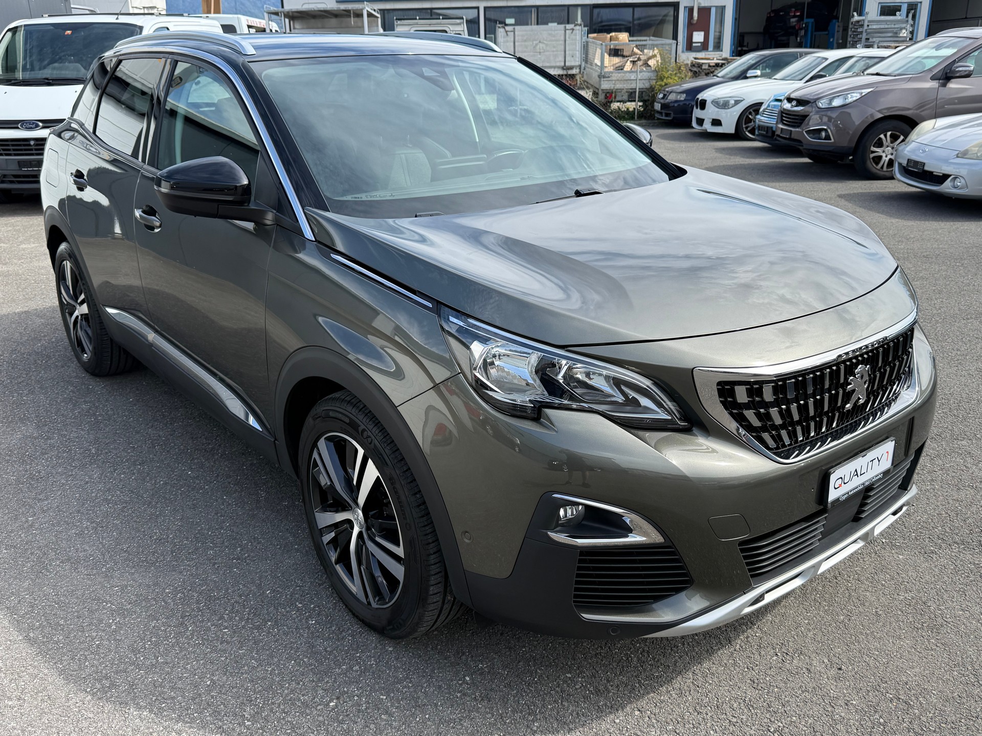 PEUGEOT 3008 1.2 PureTech Allure EAT