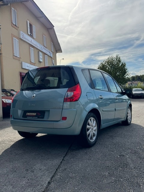 RENAULT Scénic 2.0 16V Dynamique-showroom-element-3