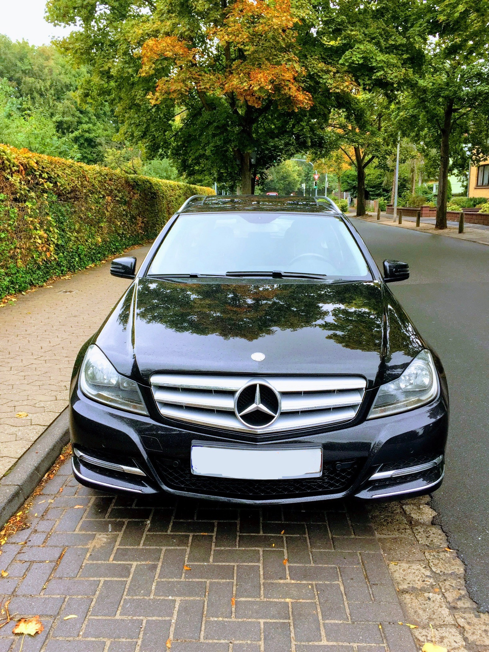 MERCEDES-BENZ C 180